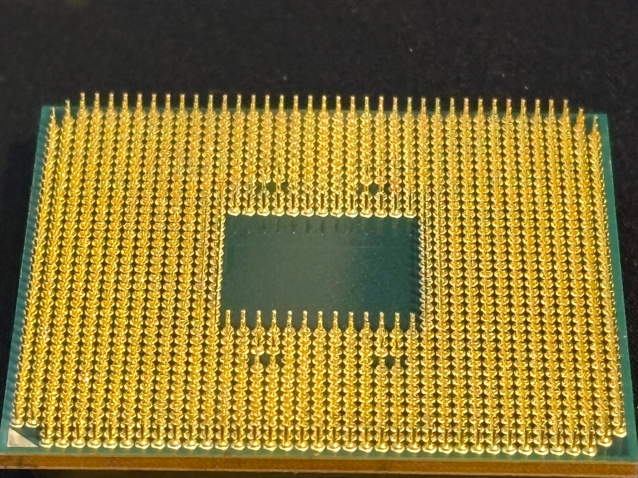 AMD Ryzen 9 3900X