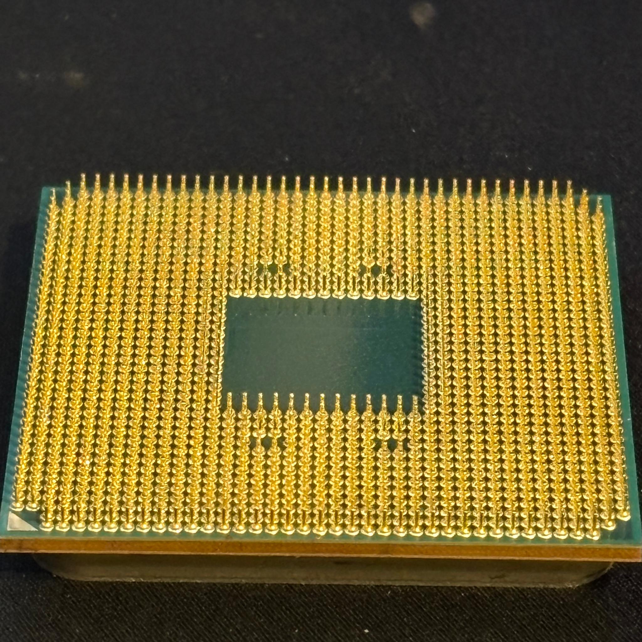 AMD Ryzen 9 3900X