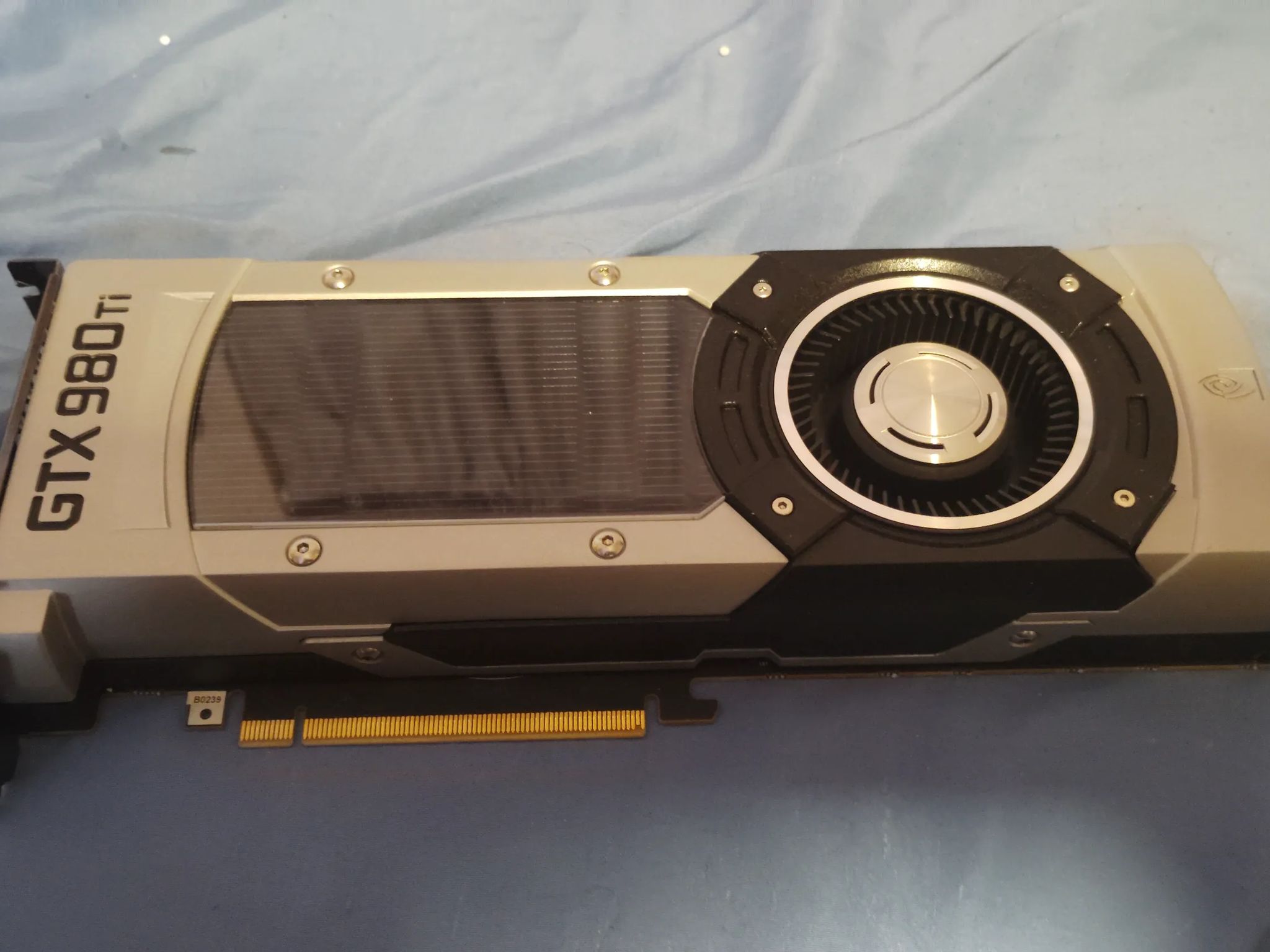 nVidia Geforce GTX 980 Ti 6GB Founder's Edition