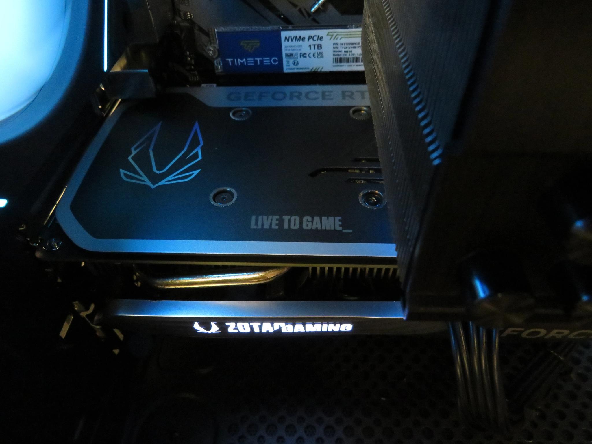 A Great Gamer: Ryzen 5 5600X + RTX 4060 + 32 GB DDR4 RAM + 1 TB SSD