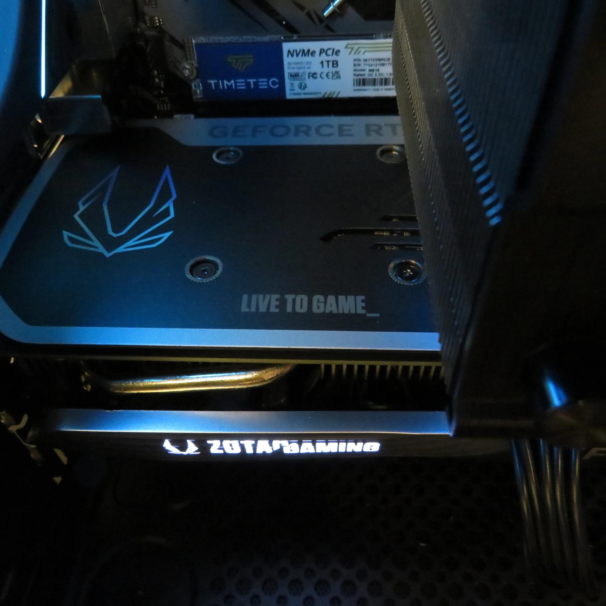 A Great Gamer: Ryzen 5 5600X + RTX 4060 + 32 GB DDR4 RAM + 1 TB SSD