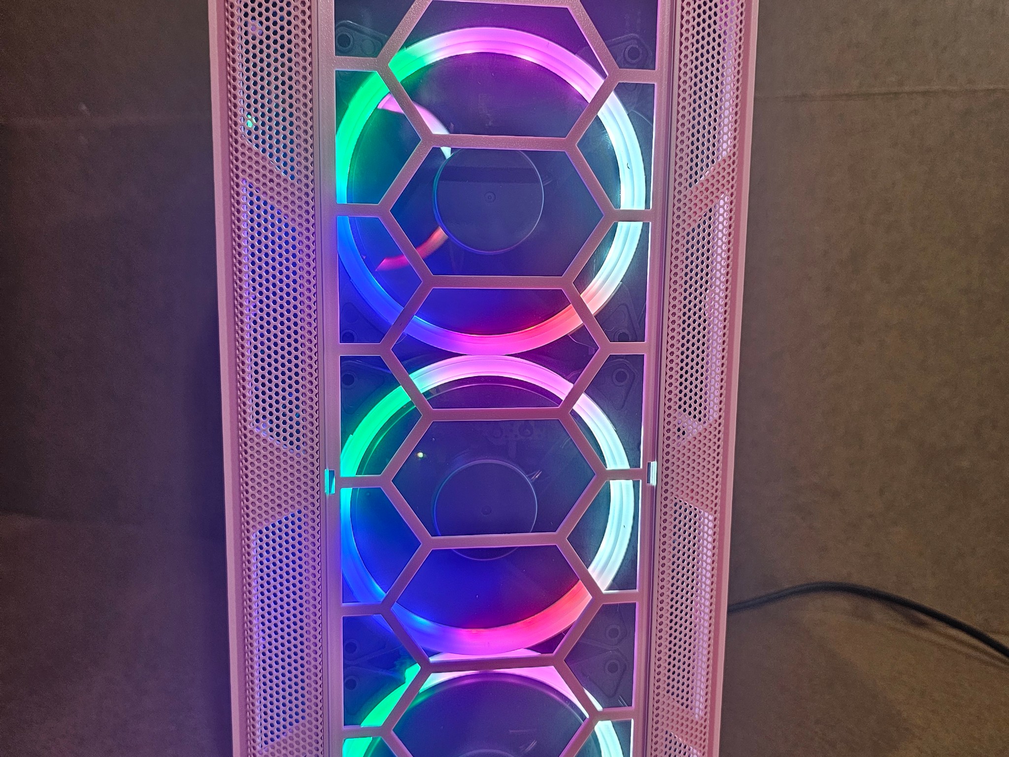 Custom Gaming Computer - R5 - GTX 1080 Ti - 16GB - 256GB SSD - 2TB HDD