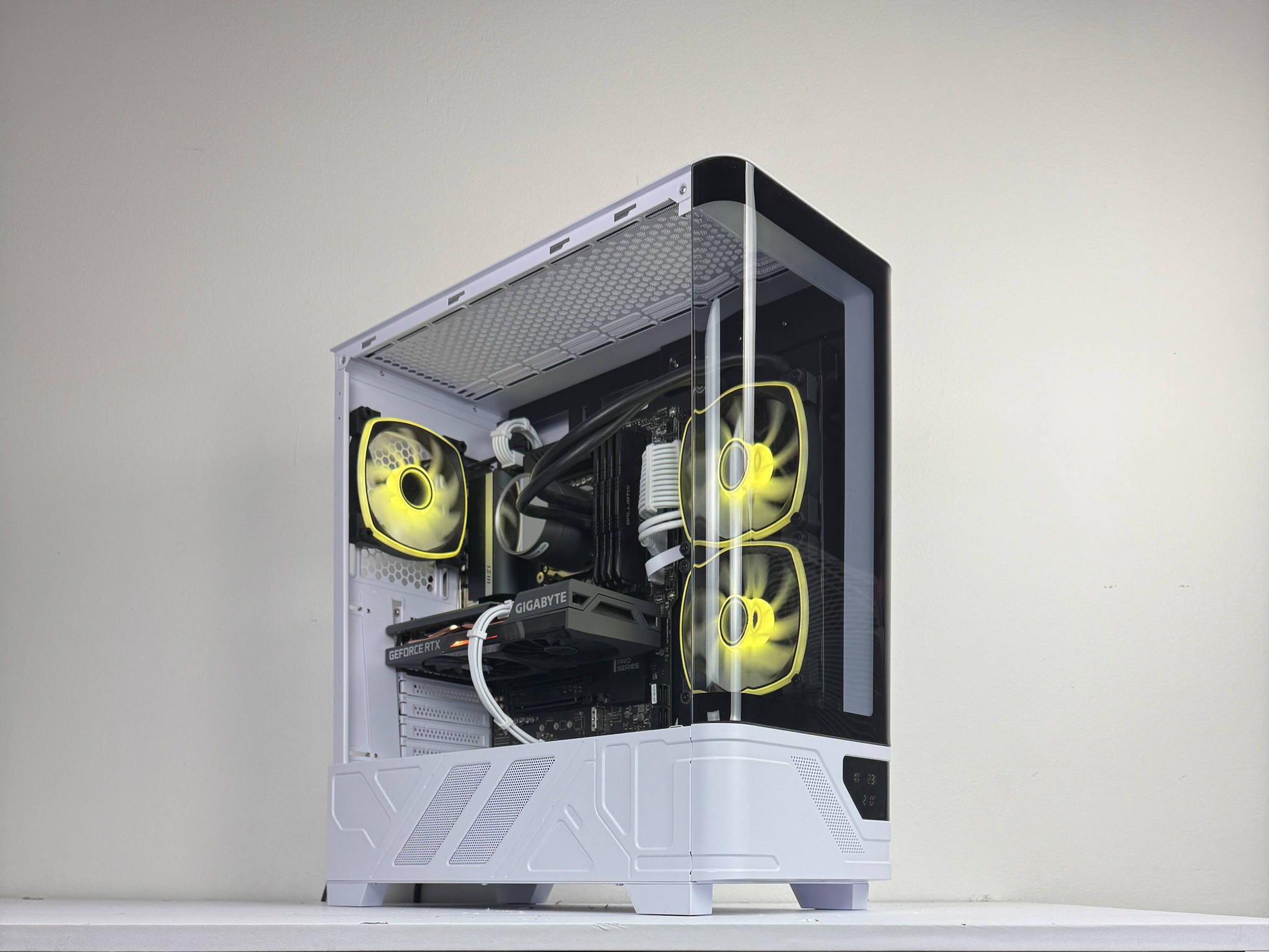 🧬Helix🧬 | 1080p Gaming PC | Intel i5 11400F | Gigabyte RTX 3060 | 32GB DDR4 3200MHz