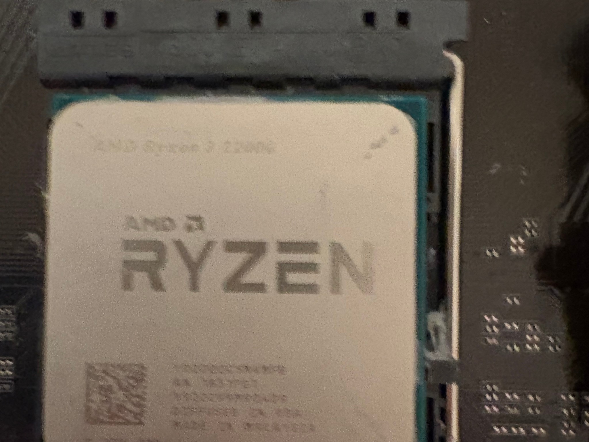 AM4 Motherboard Combo: Gigabyte B350M + Ryzen 3 2200G