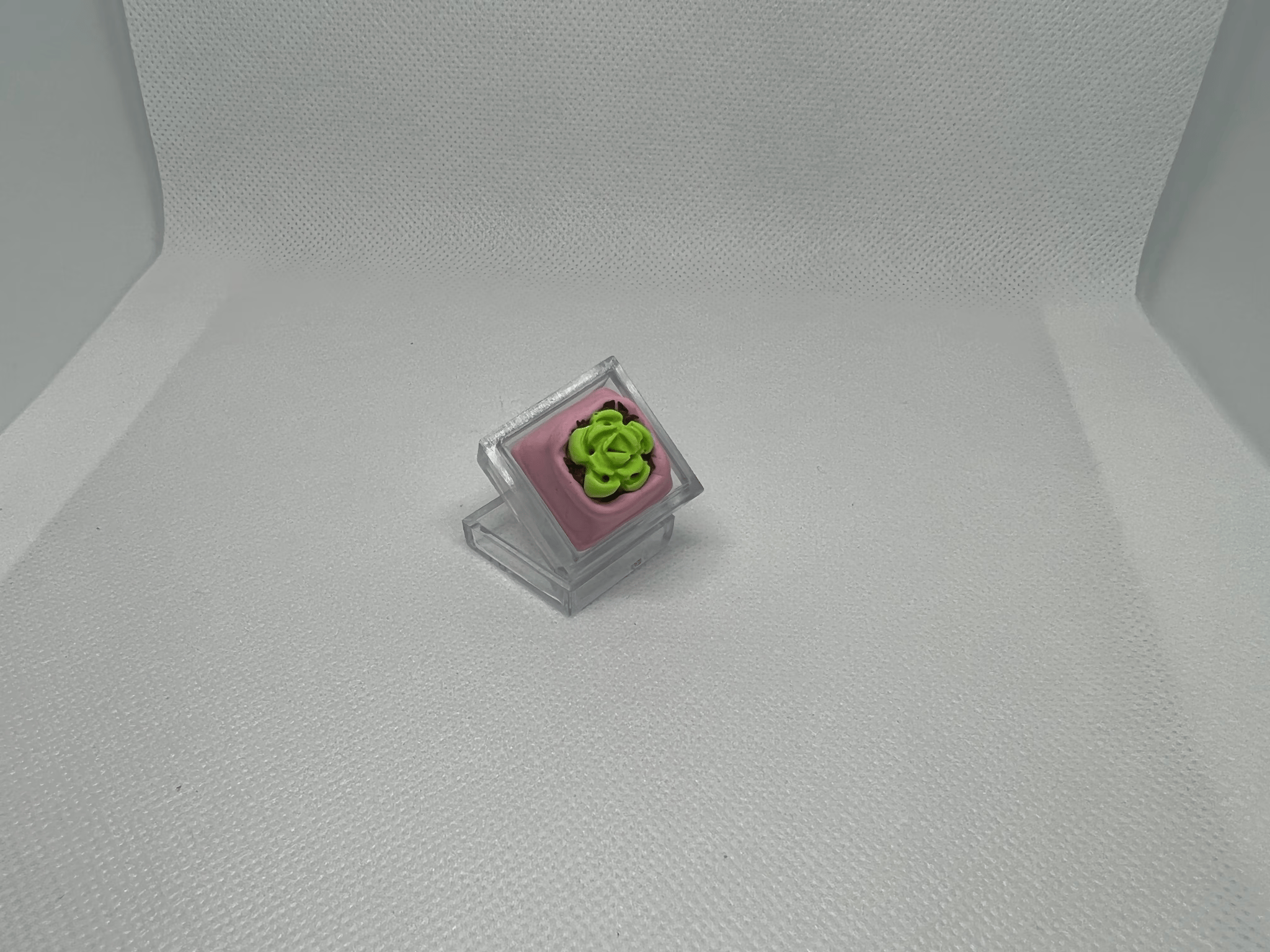 DOLLAR KEYCAPS!! *Fresh Greenery*