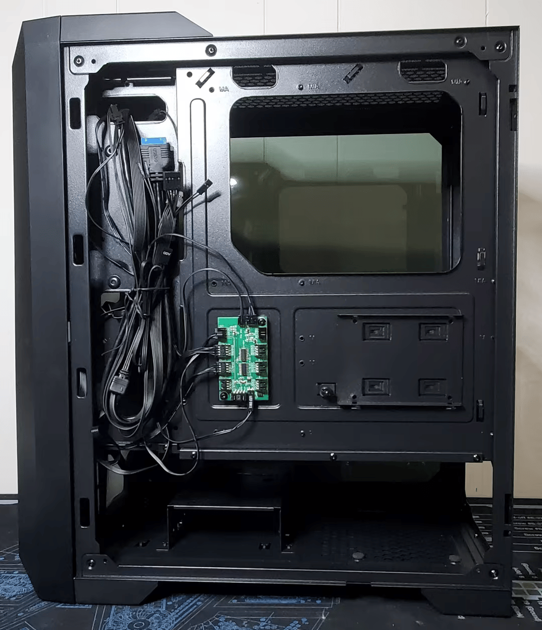 Gamdias Apollo M2 Mid-Tower