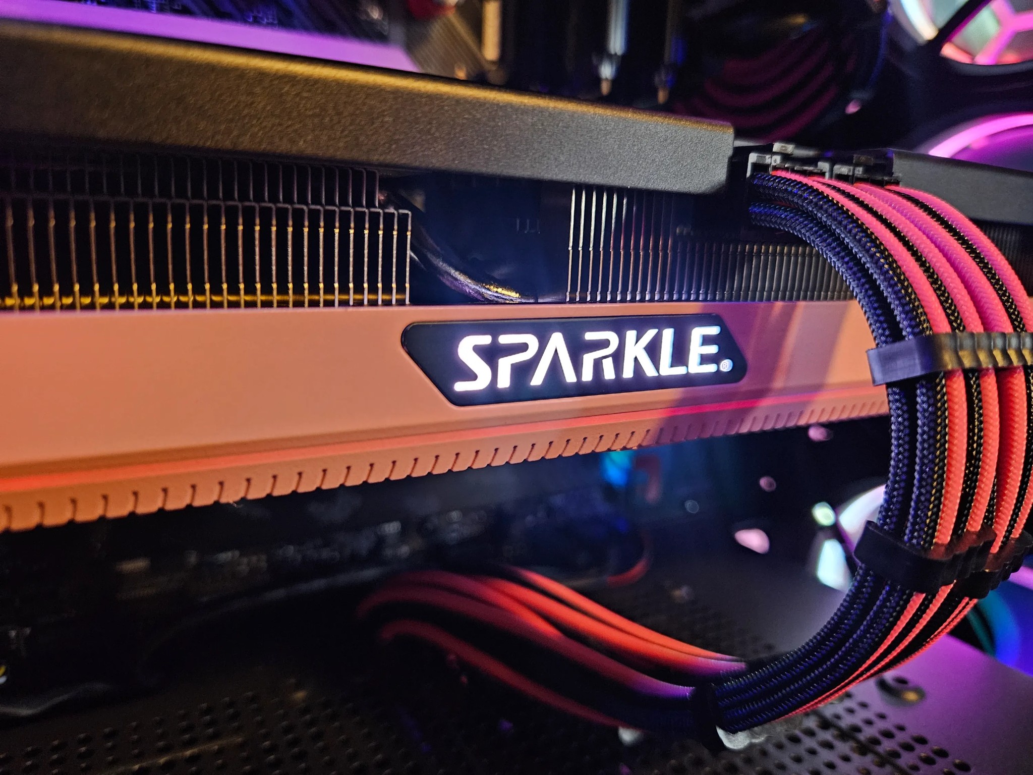 Pink Phantom Build Ryzen 5 / 16GB DDR4 / 1TB SSD /  Intel ARC A770 16GB