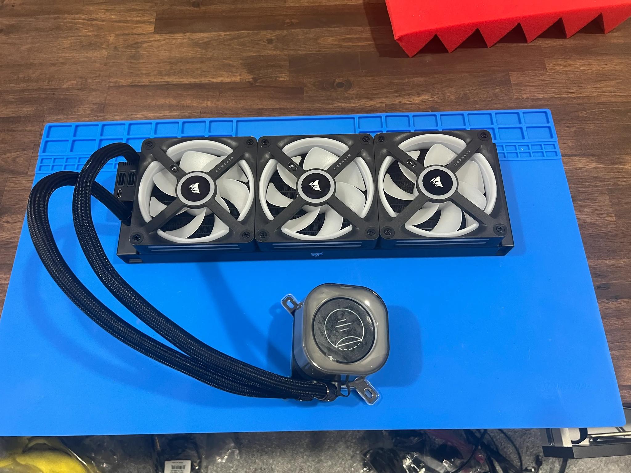 CORSAIR ICUE LINK H150i LCD