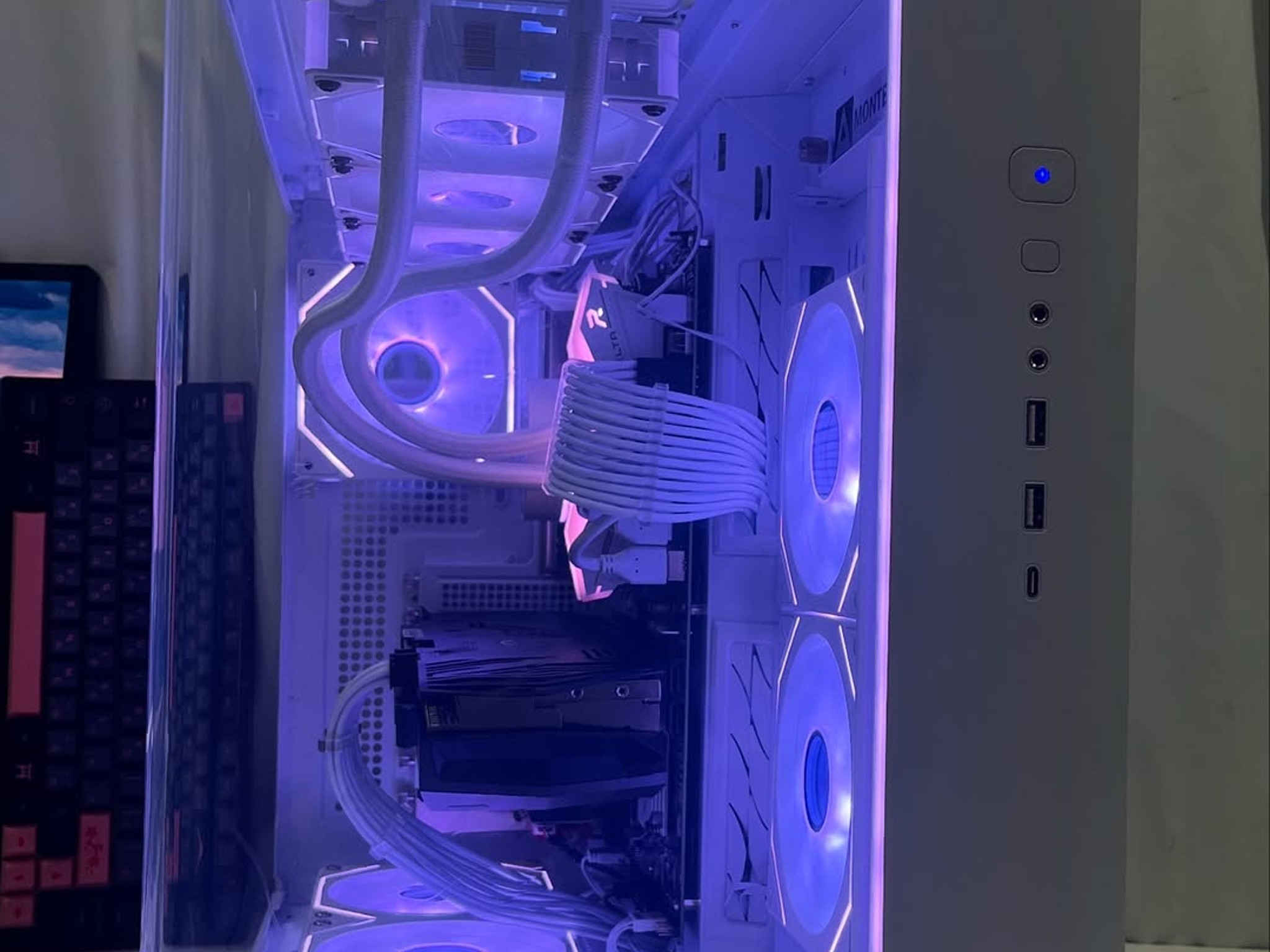 GAMING MONSTER | RTX 3080 | R5 7600X | 32 GB RAM | 2 TB NVME | WIFI + BLUETOOTH