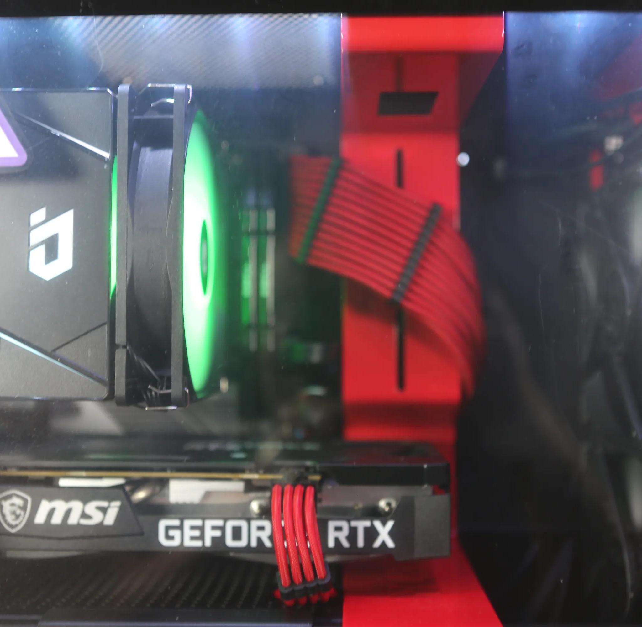 Mini-ITX AMD Ryzen 5 & NVIDIA RTX 3060Ti Tiny and Quiet SFF Gaming Monster!