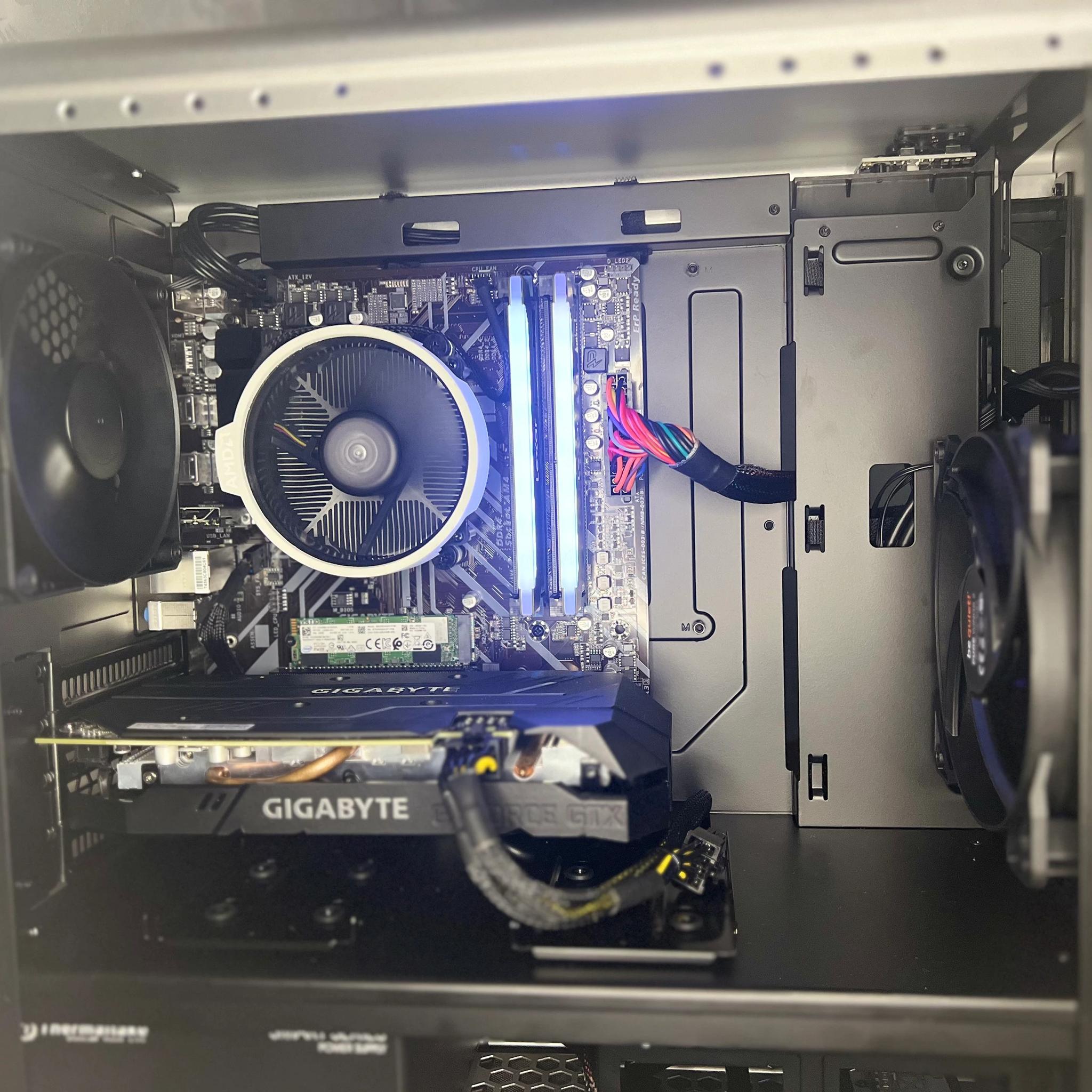 METALLIUM - Entry-Level Gaming PC -Ryzen 5 3600 & GTX 1660 SUPER