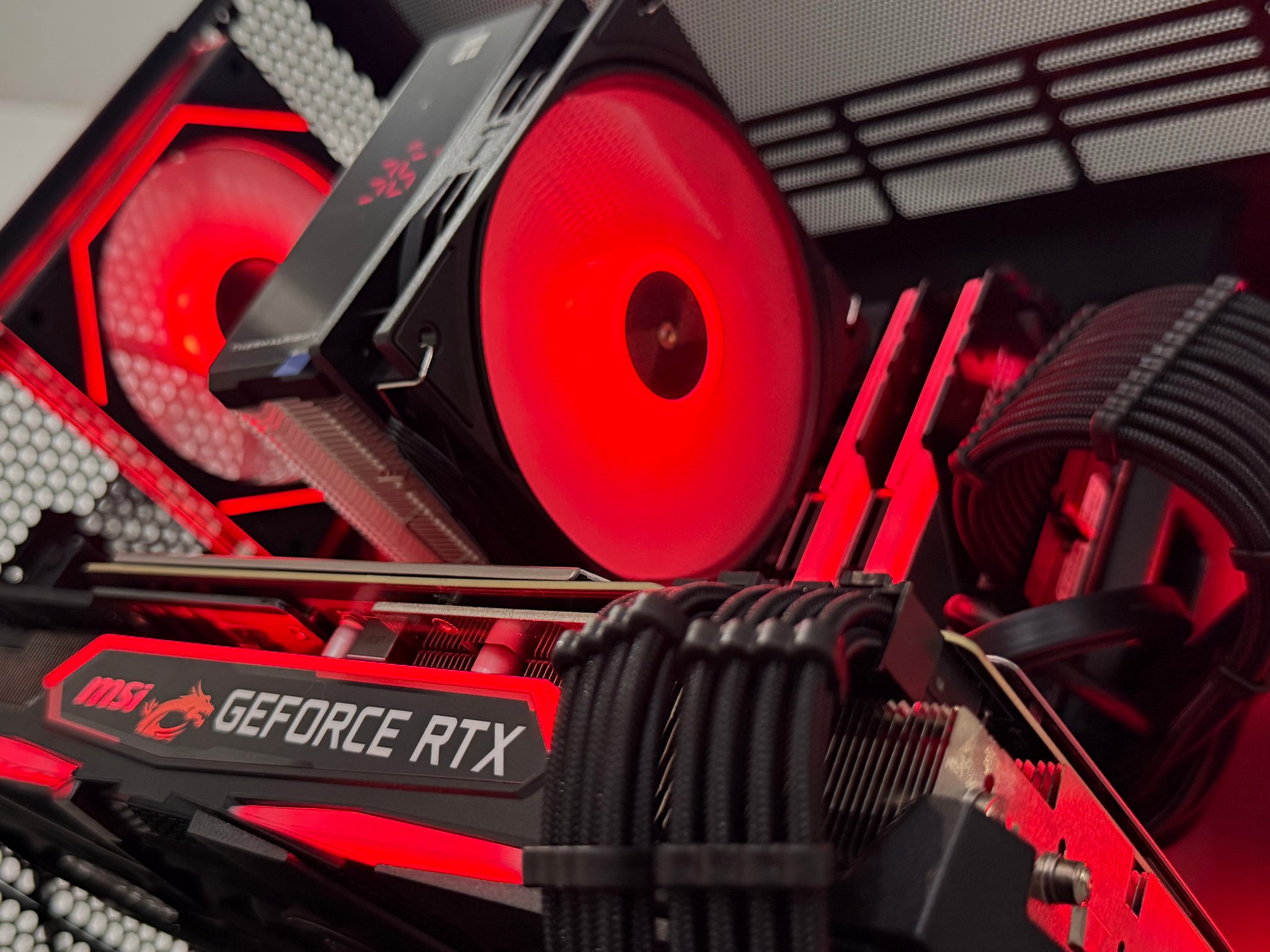 Gaming PC (RTX 2080 / 32GB RAM / Wi-Fi)