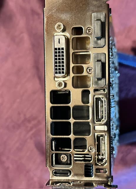 NVIDIA GeForce GTX 1060 3GB - Image 4