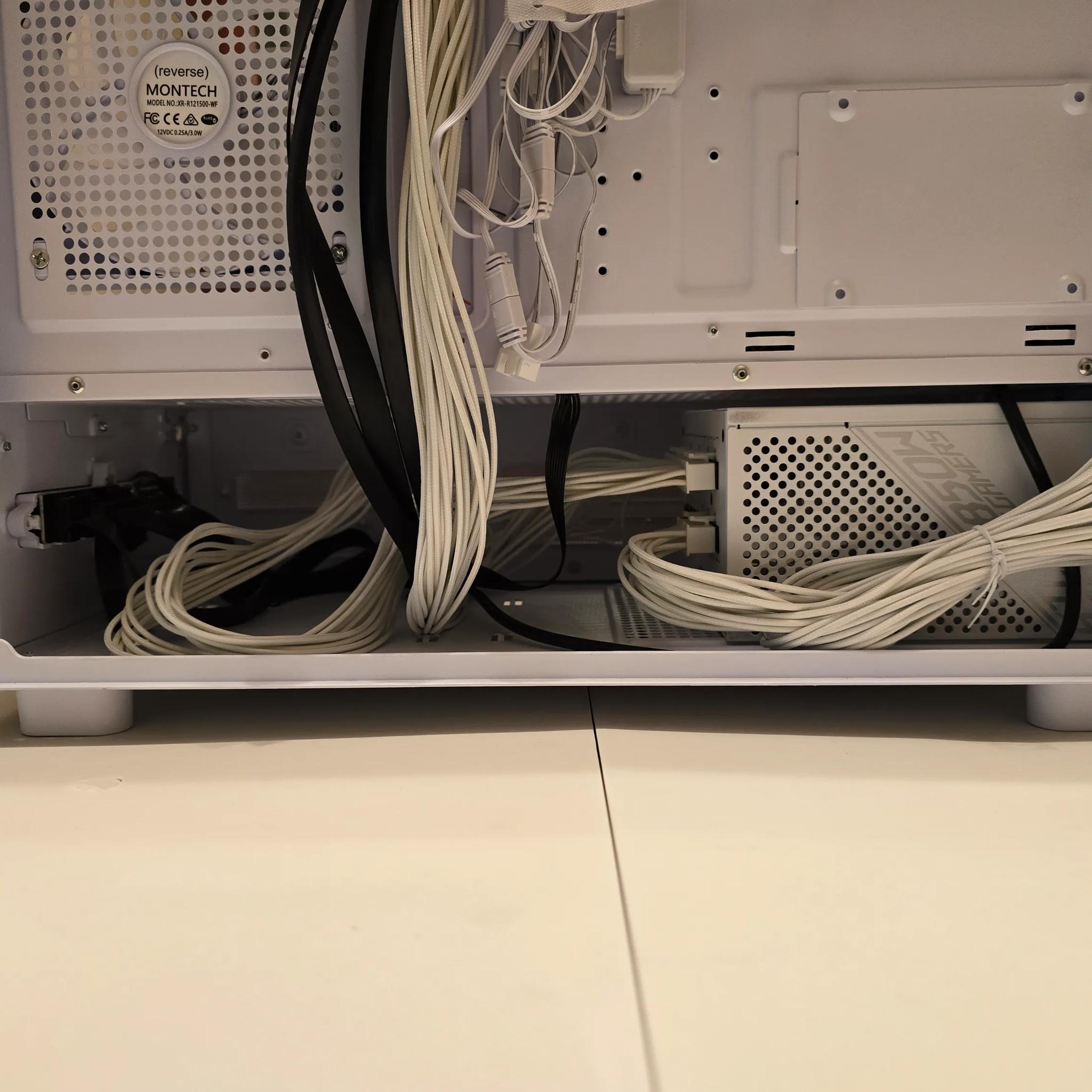 💥Versatile White PC💥 RX 9070XT | Ryzen 9 7900X | 32GB DDR5 | 1TB NVME M.2 | Windows 11 Pro