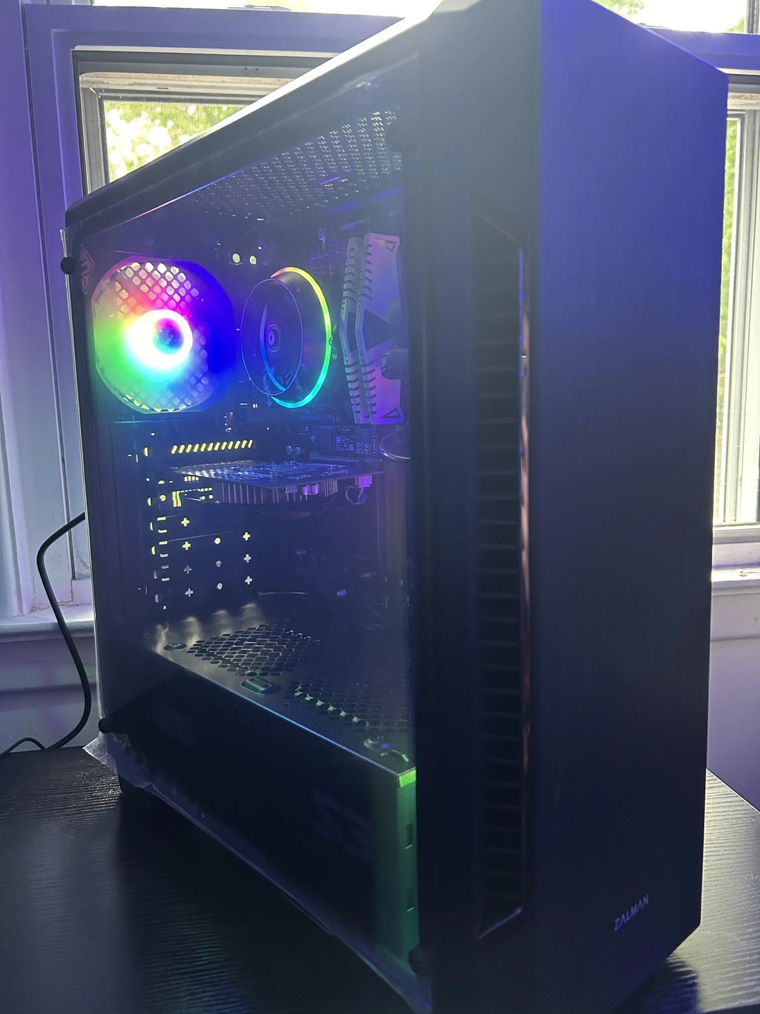 GAMING PC i5 9400f 16GB DDR4 NVIDIA GTX 1050 TI RGB Lighting RGB