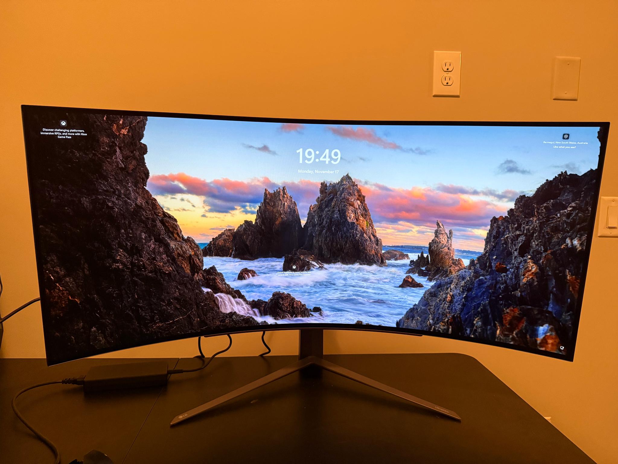 45GR95QE LG UltraGear™ 45 Inch OLED Curved Gaming Monitor WQHD 1440P with 240Hz 0.03ms Response Time