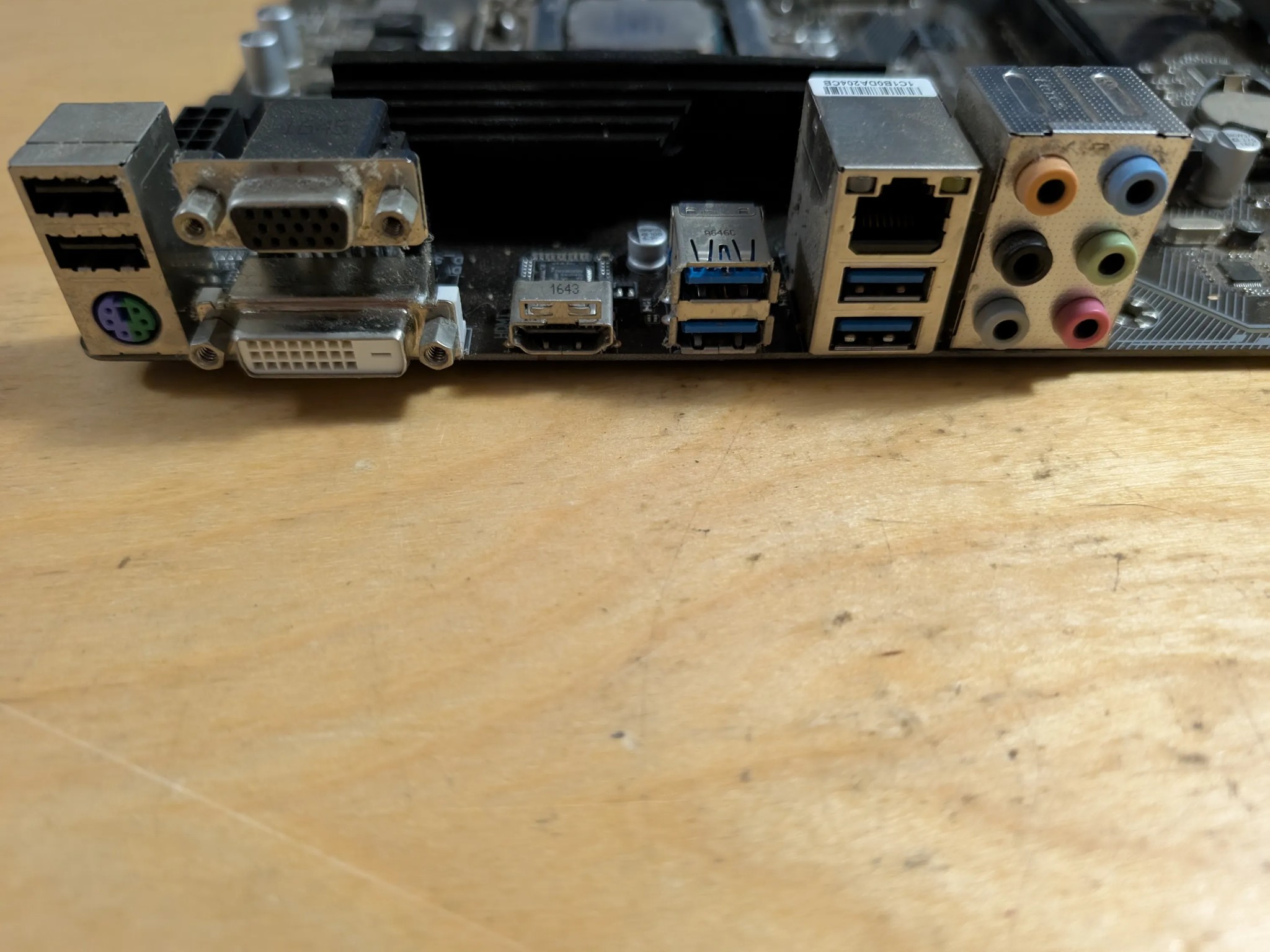 Intel Core i5 7600K + Gigabyte B250 motherboard