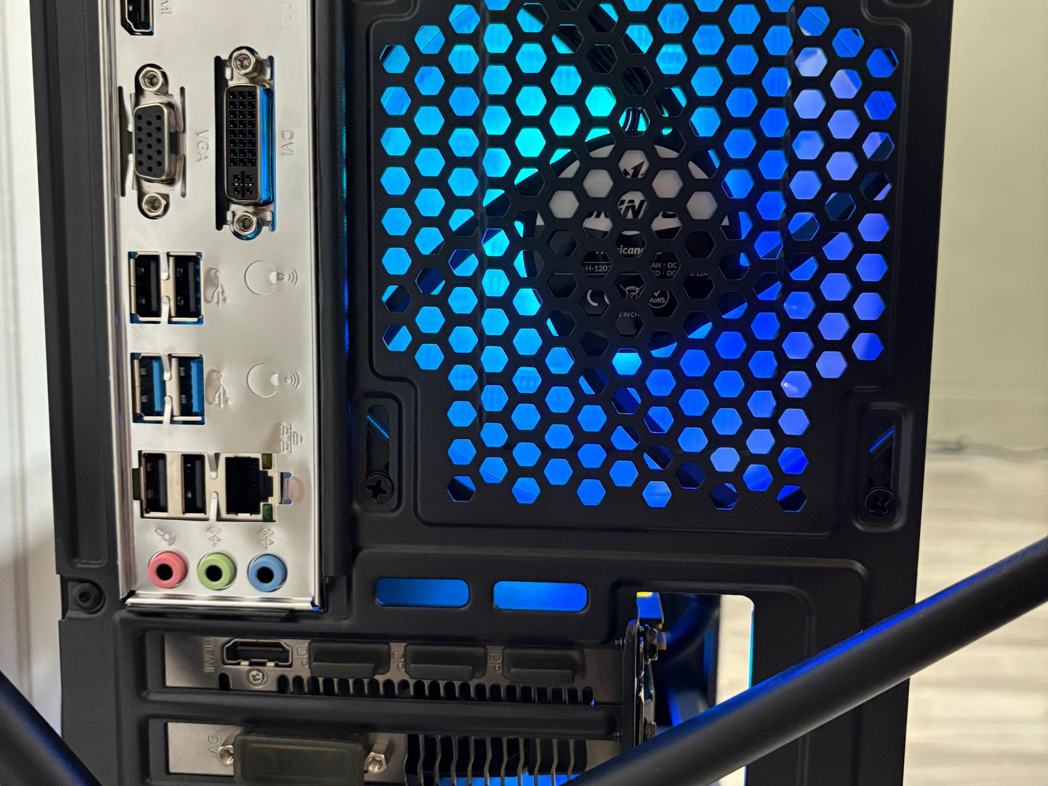 SOLD! OAK WOOD GAMING PC! I5 RX 480
