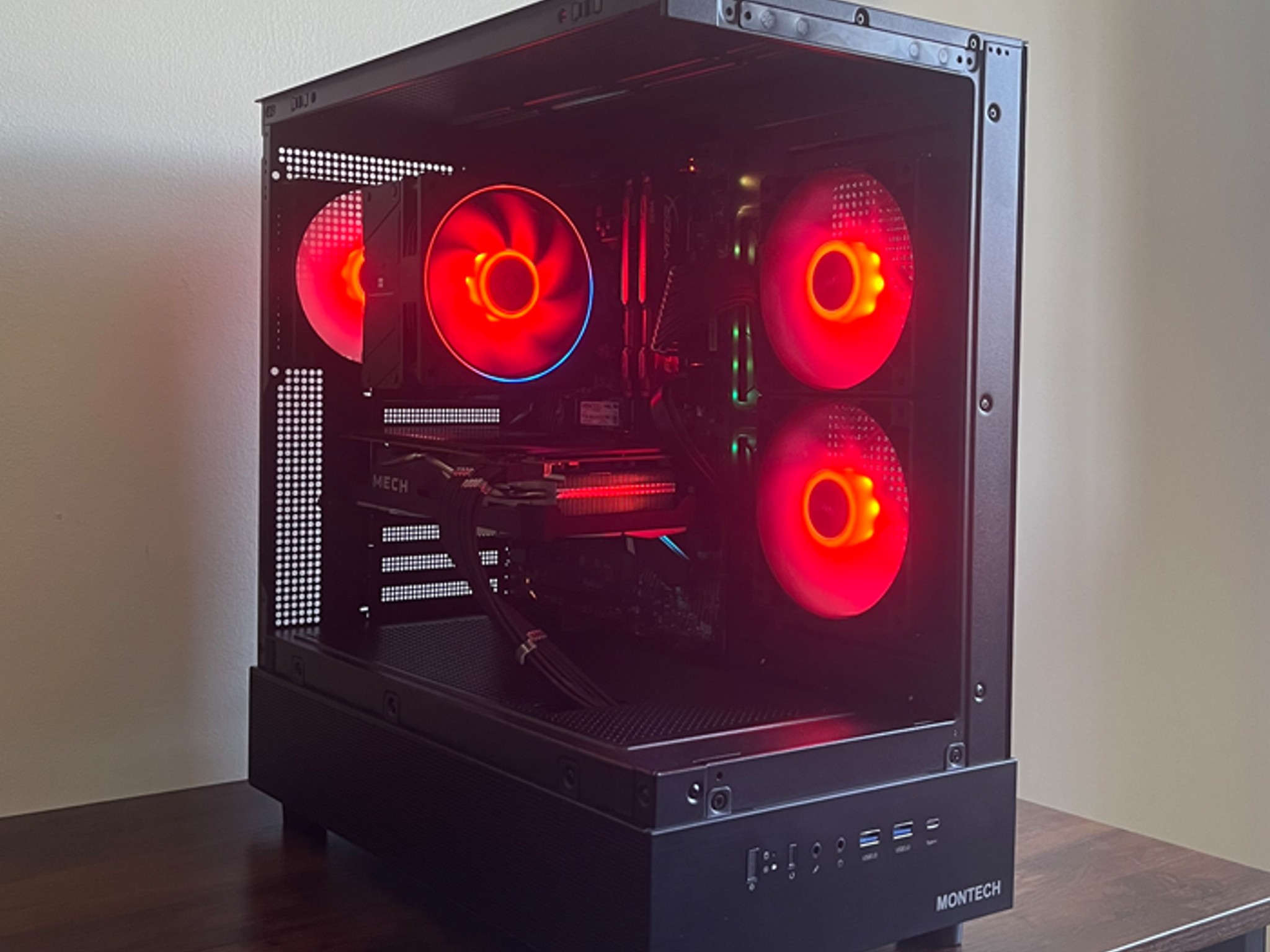 Obsidian Core - 6700XT - I7 8700k - 32GB - 512GB SSD
