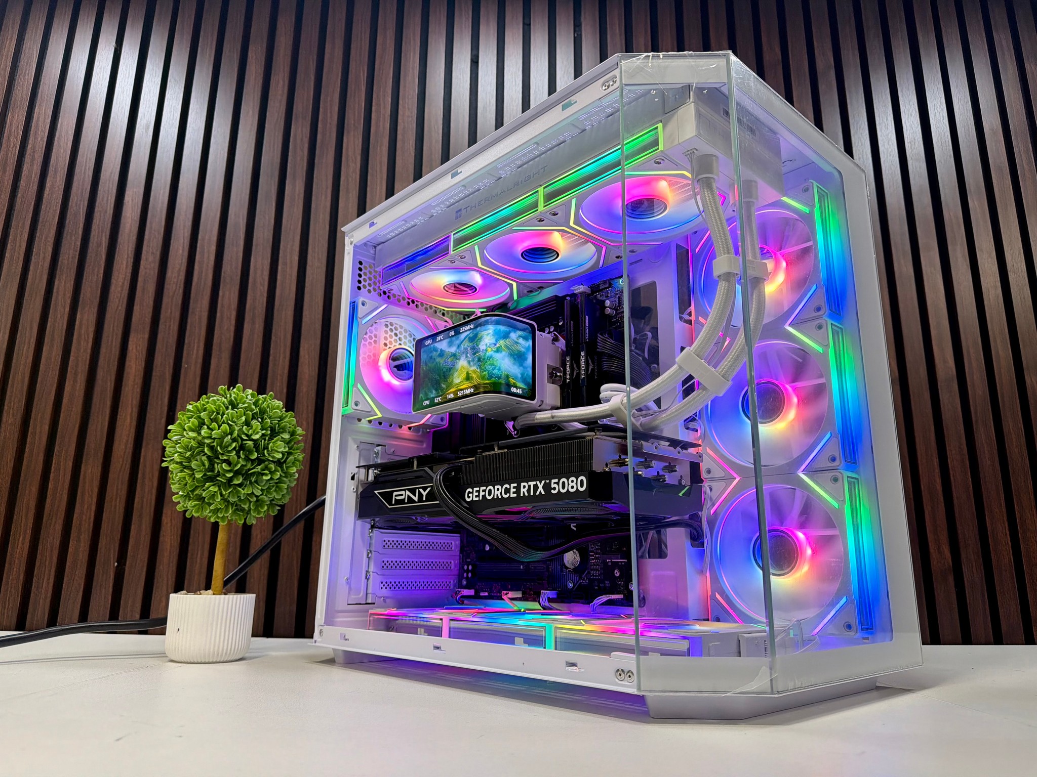 RTX 5080 | Ryzen 9800X3D | 64GB DDR5 | 2TB M.2 | 1000 Watt Gold PSU | LCD AIO