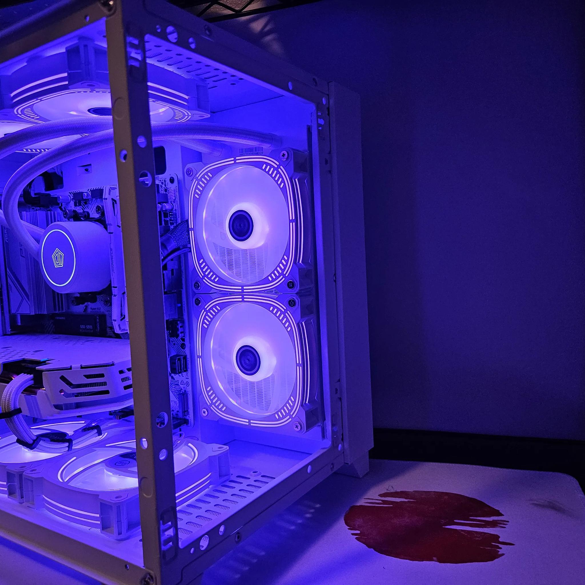 Arctic Rig Ryzen 5 5500 / 32GB DDR4/ 1TB SSD / Rx 6600