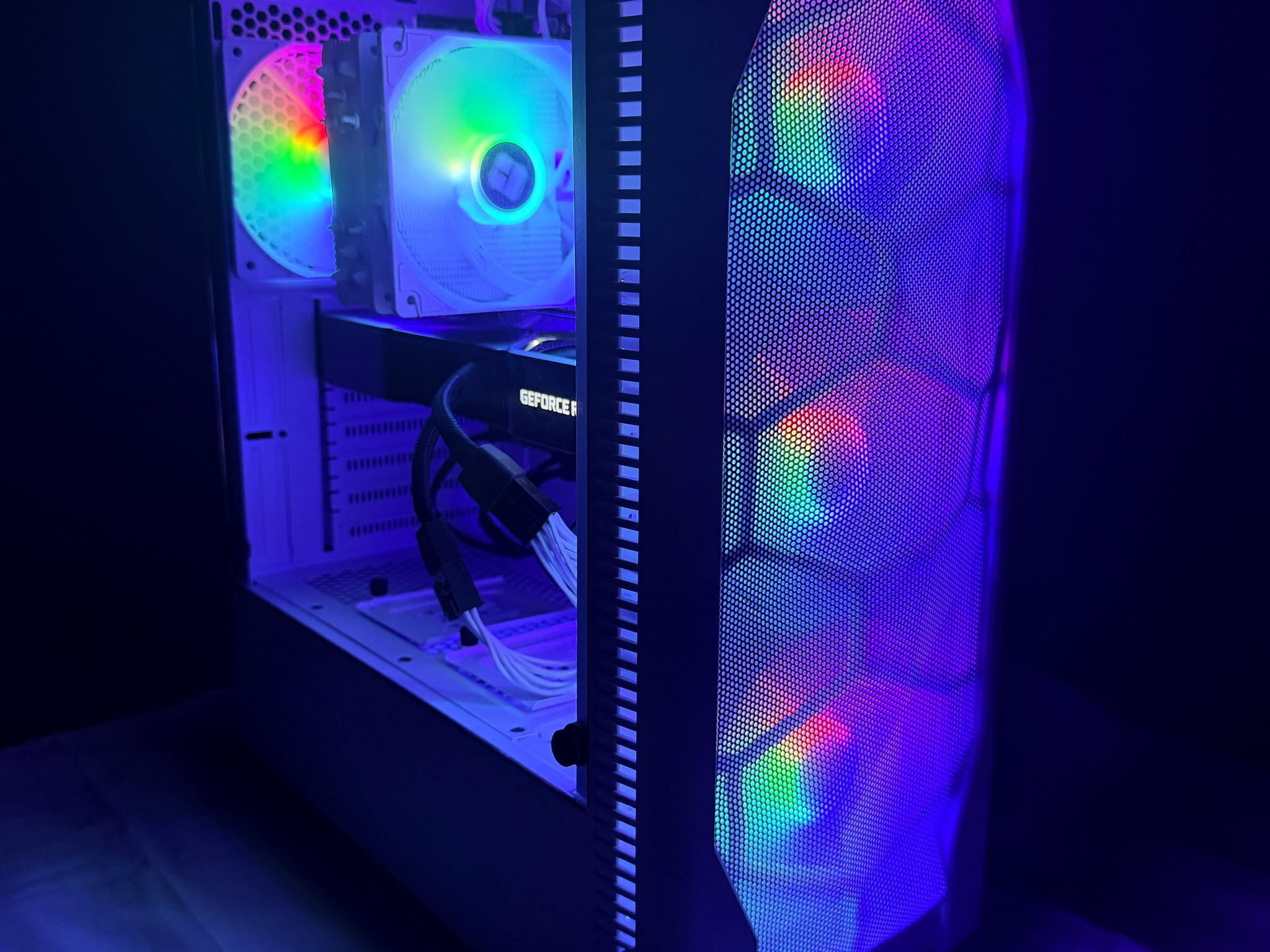 New Custom Gaming PC || RTX 3080 FE || i5-12600KF || 32GB DDR5 RAM || 2TB NVMe SSD || B760 + Wi-Fi