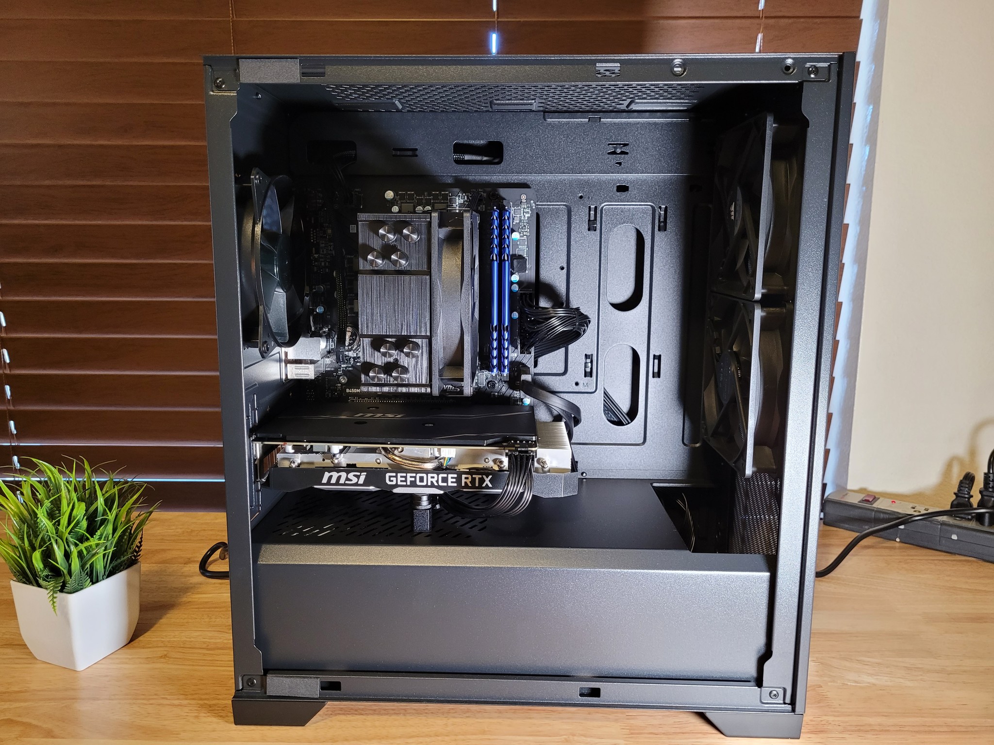 RTX 2060 Gaming PC (Ryzen 5 3600 | 32GB RAM | 1TB SSD | Wifi)