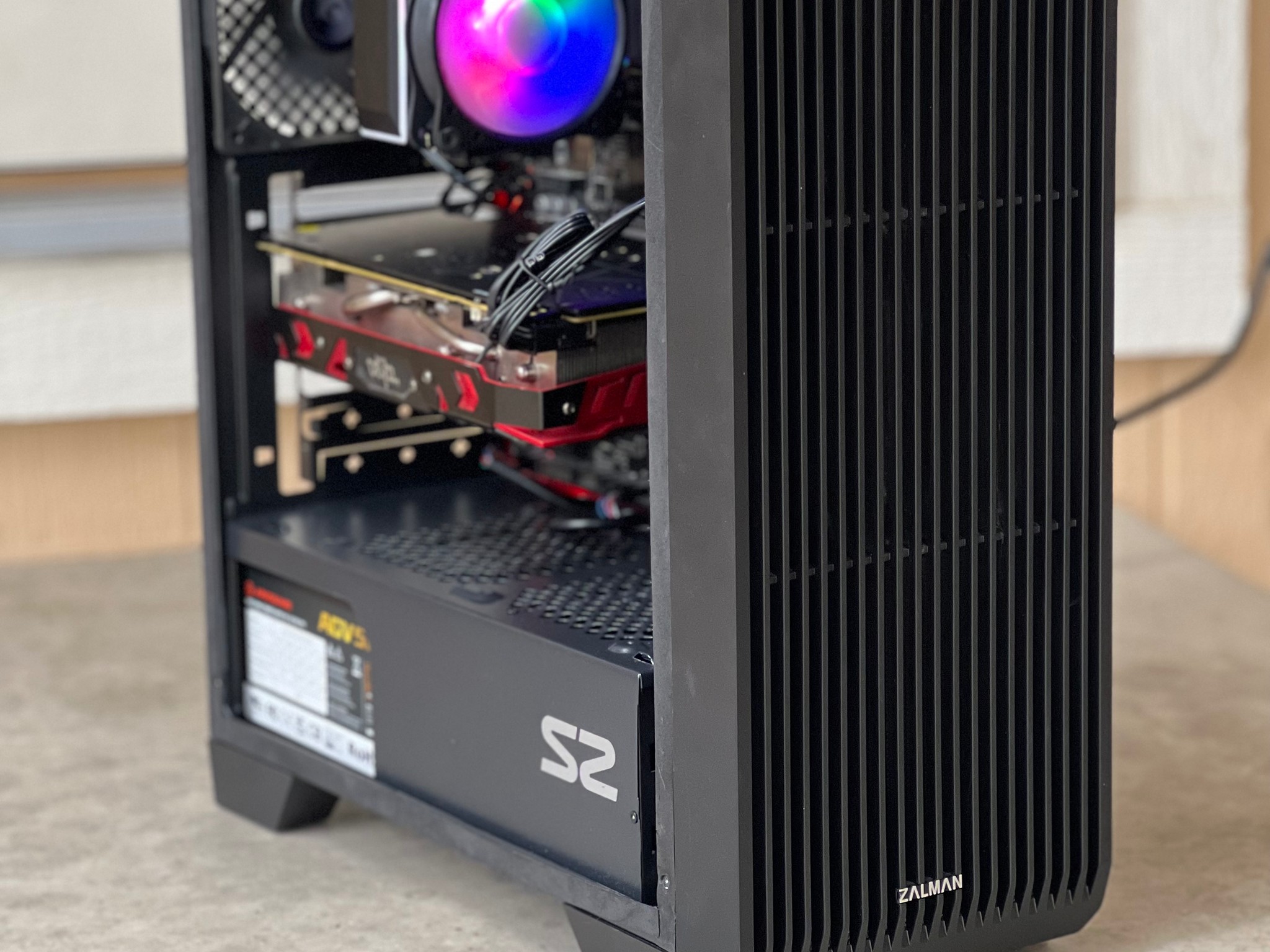 Rx 580 8gb, Ryzen 5 2600, 16gb ram, Gaming pc