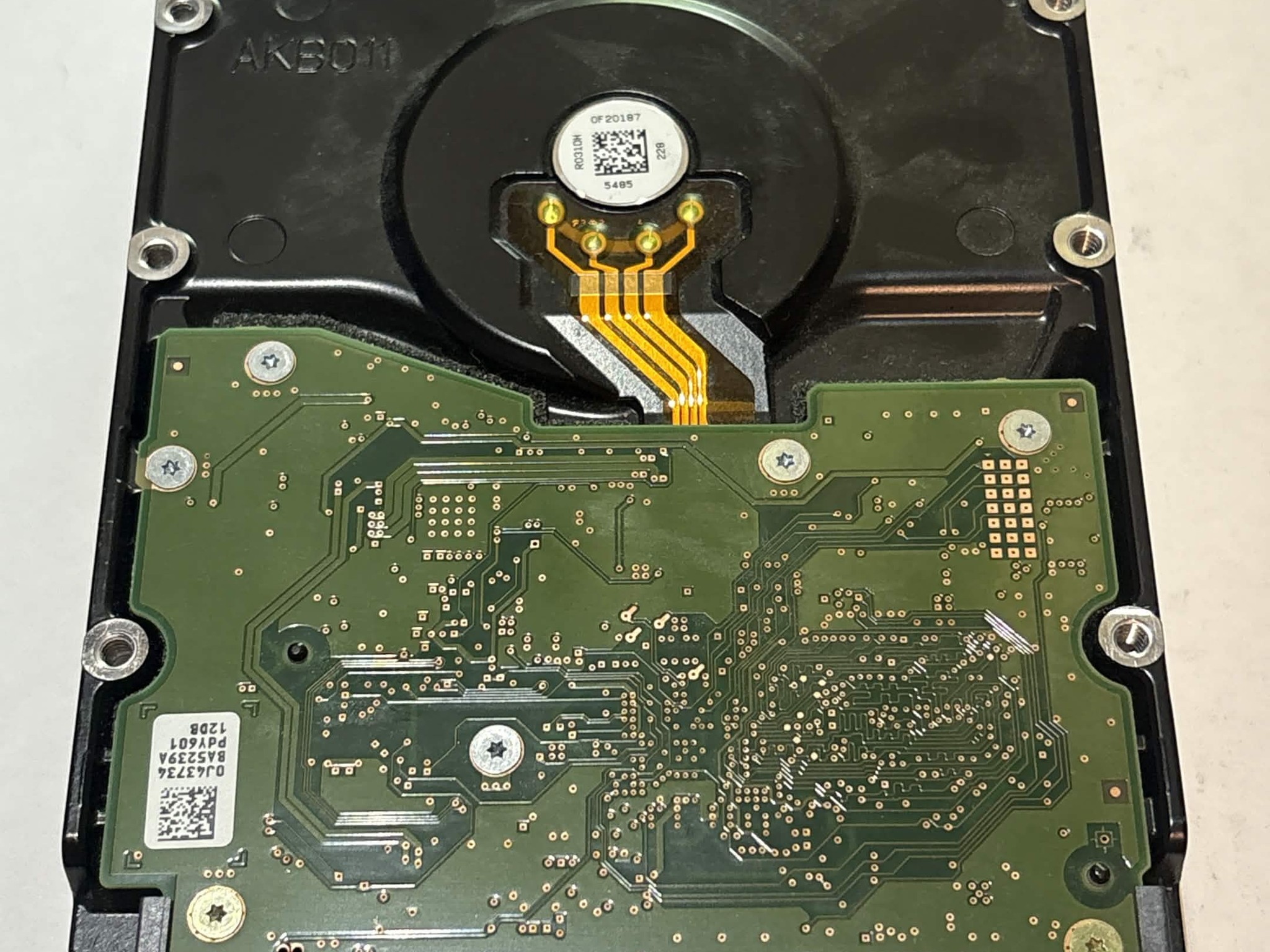 WD Gold 4TB WD4002FYYZ 7200RPM SATA Enterprise HDD – 46,423 Hours – SMART Good