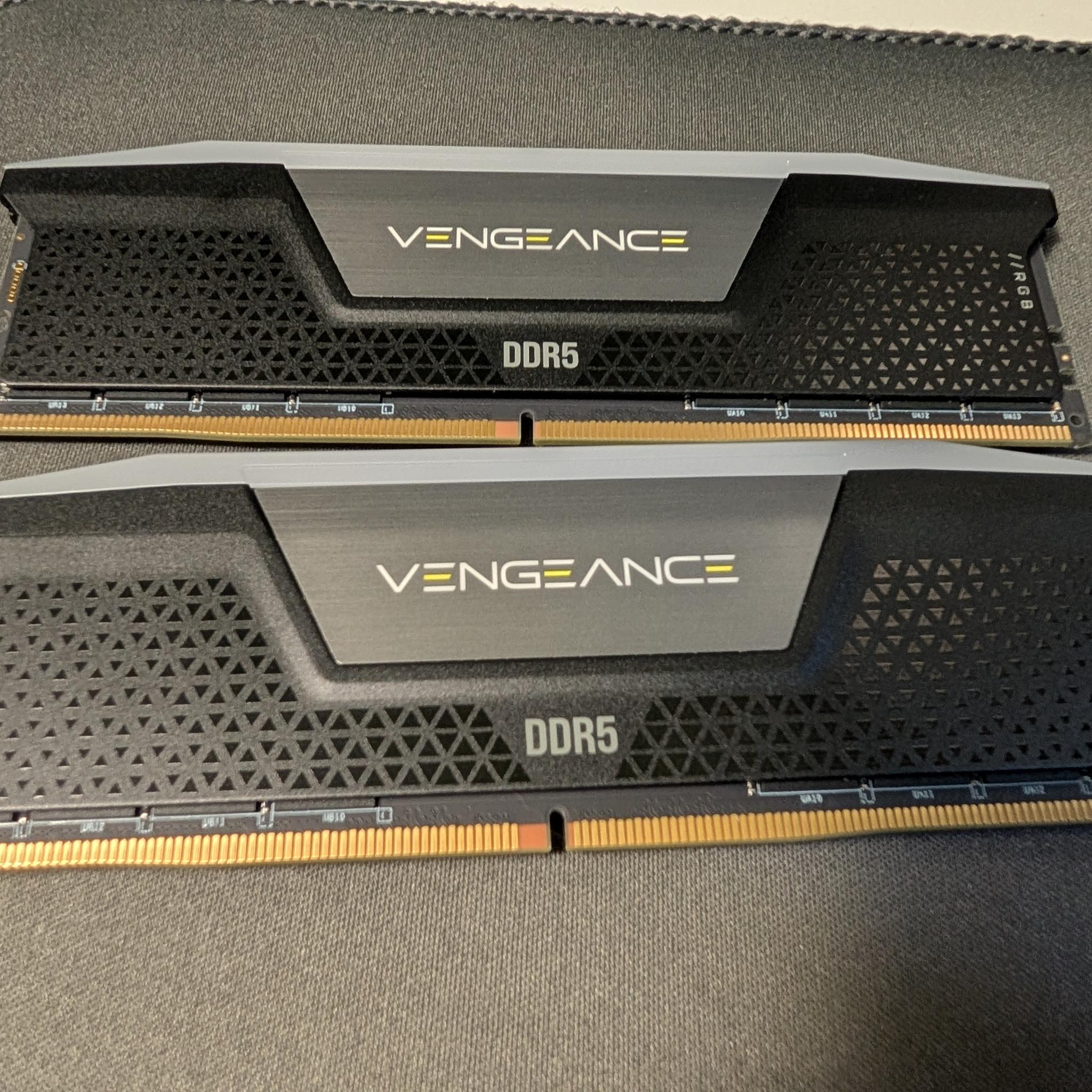 Corsair Vengeance RGB 64GB (2x32GB) DDR5 6400 RAM