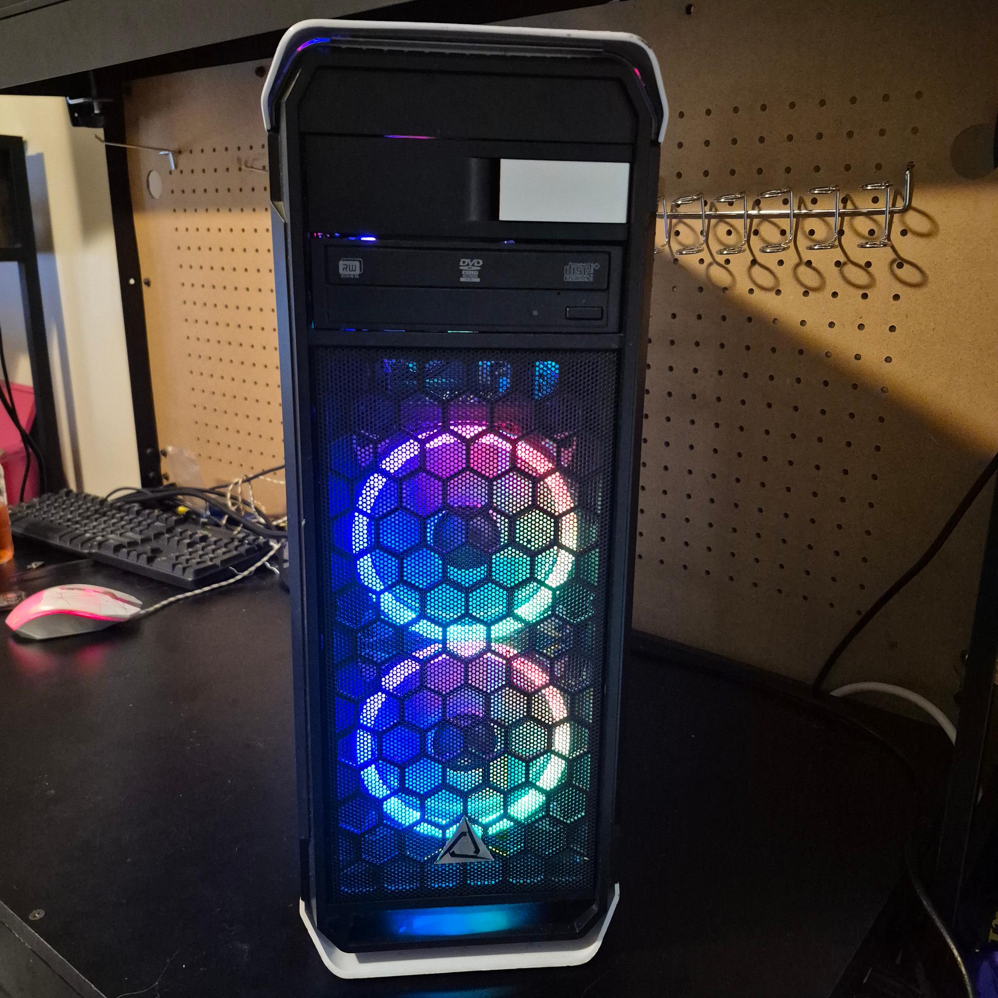 70 FPS Fortnite | AMD FX 6300, 16GB RAM, GTX 960 4GB, 512GB SSD, Win10