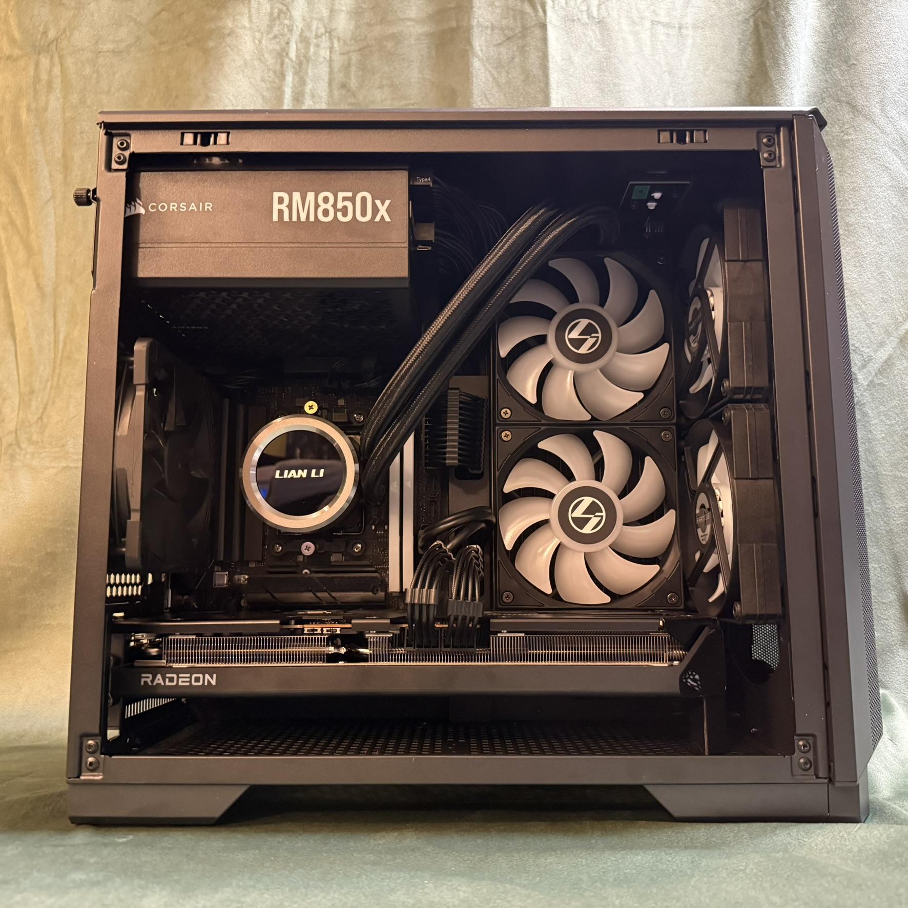 Mighty Midnight AMD 9700X - PowerColor Radeon RX 9070 Hellhound - BEAST 1440P & 4K Game Destroyer