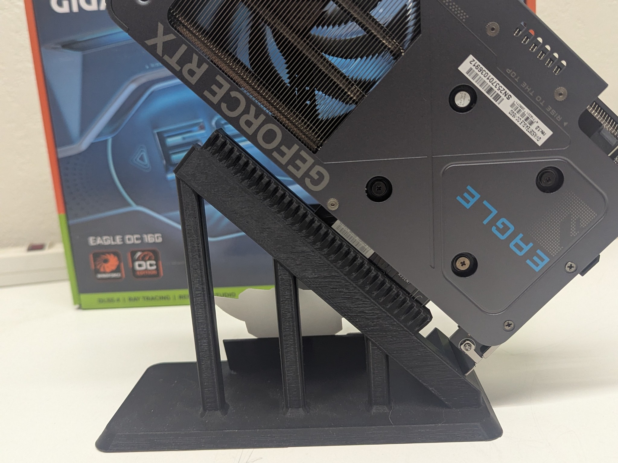 🦅 5060 Ti 16GB | GIGABYTE EAGLE OC