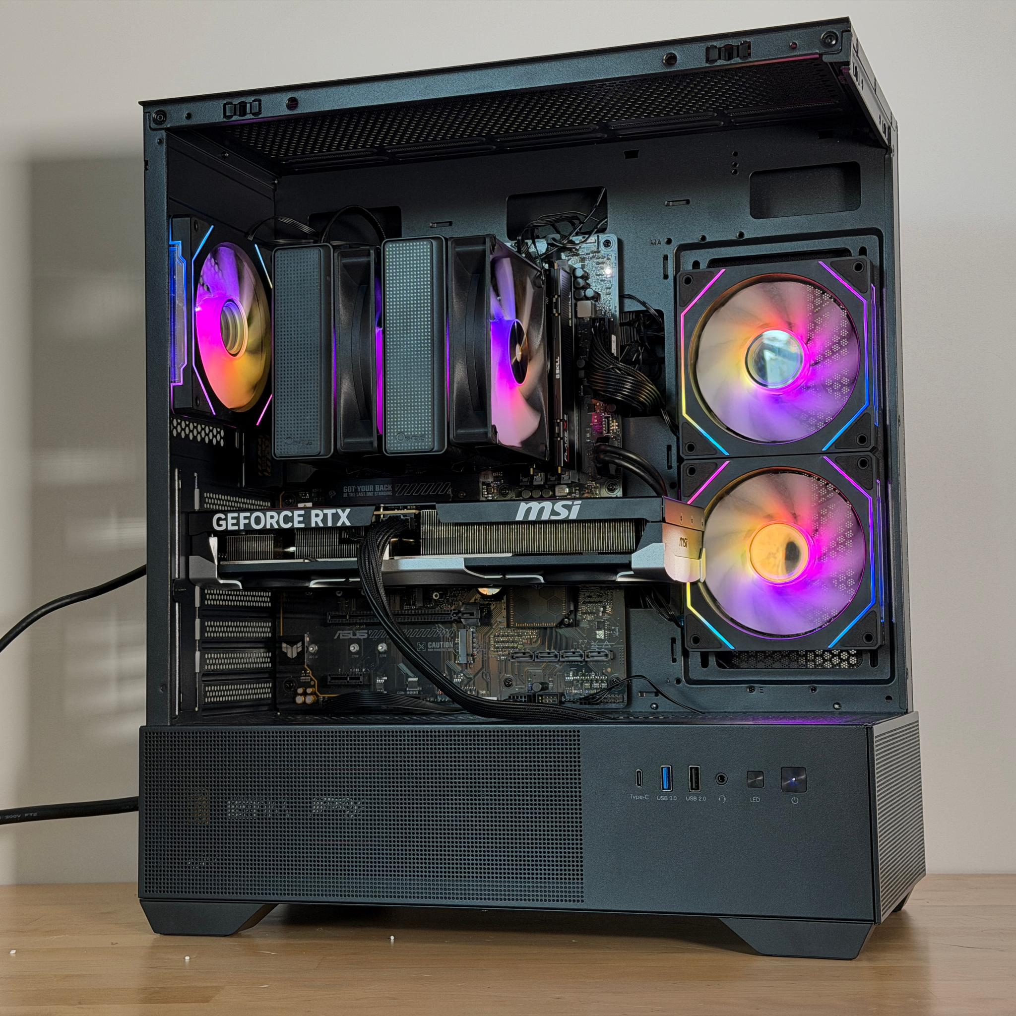 RTX 5070 Ryzen 7 9700x Gaming PC
