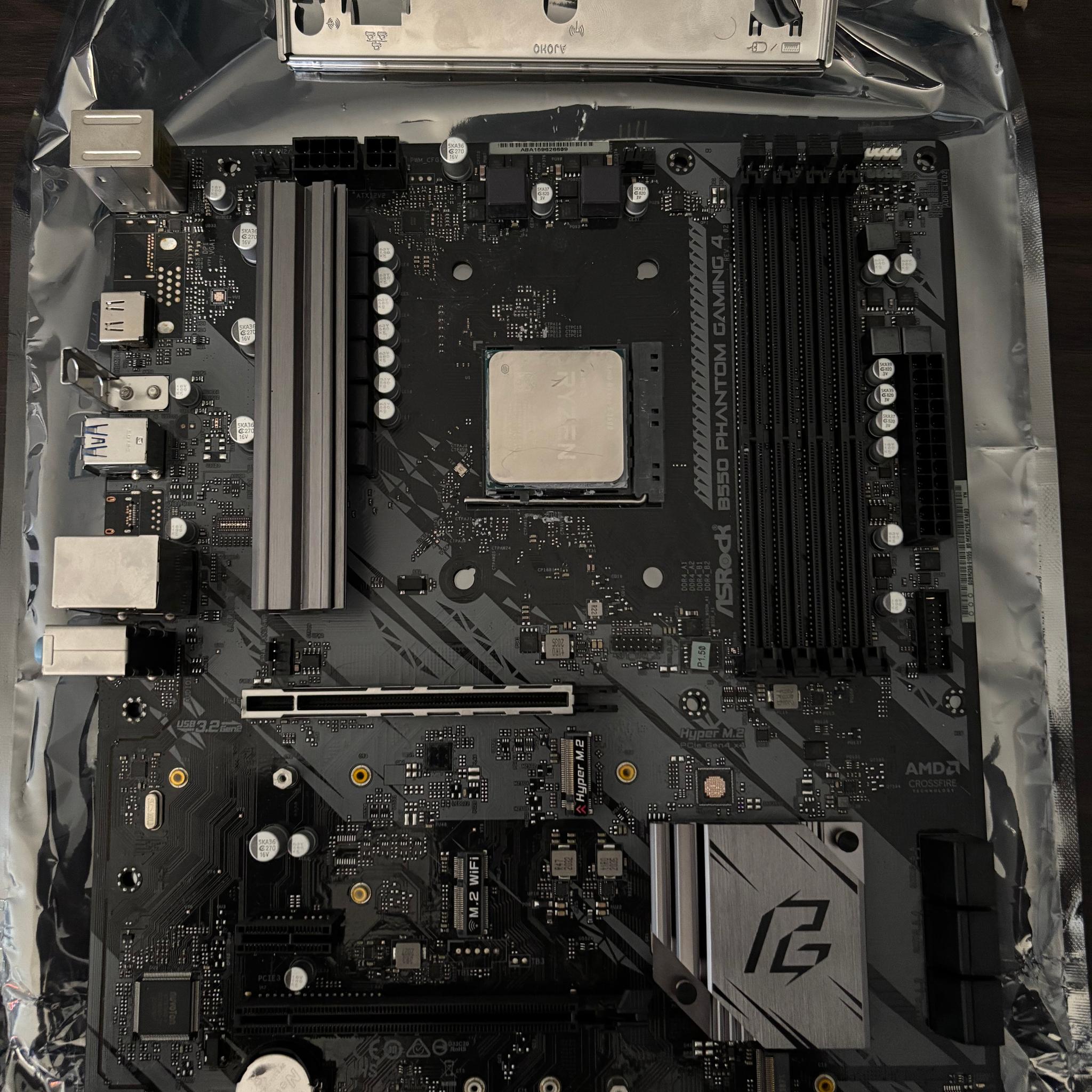 ASRock B550 Phantom Gaming 4 + Ryzen 5 3600 + Thermalright Assassin Cooler Bundle