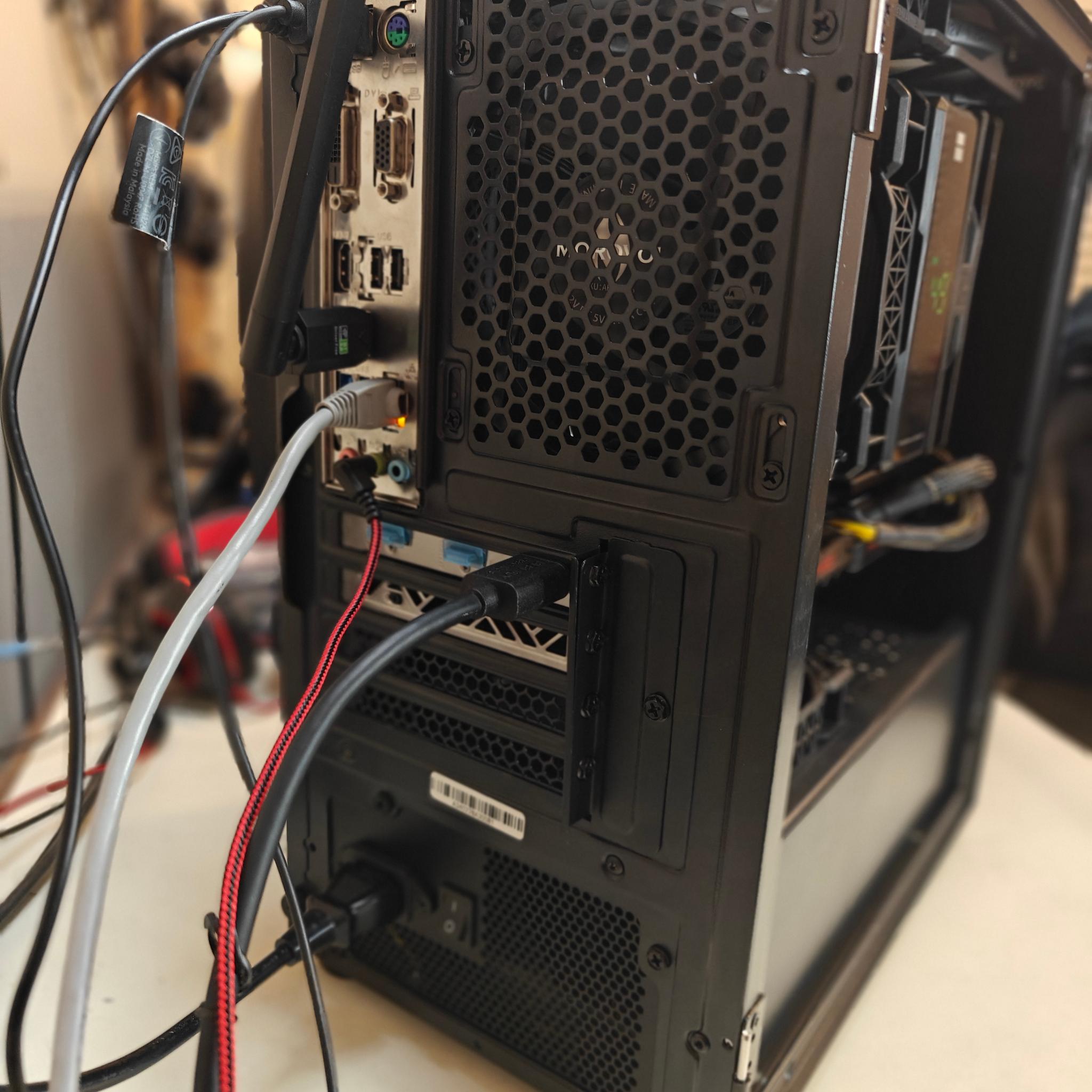 🏆🐐💸 AM4 Still Lives!!!! | Ryzen 7 5800XT | Radeon RX 9060 XT 16GB | 32GB DDR4 RAM | 1TB NVMe SSD