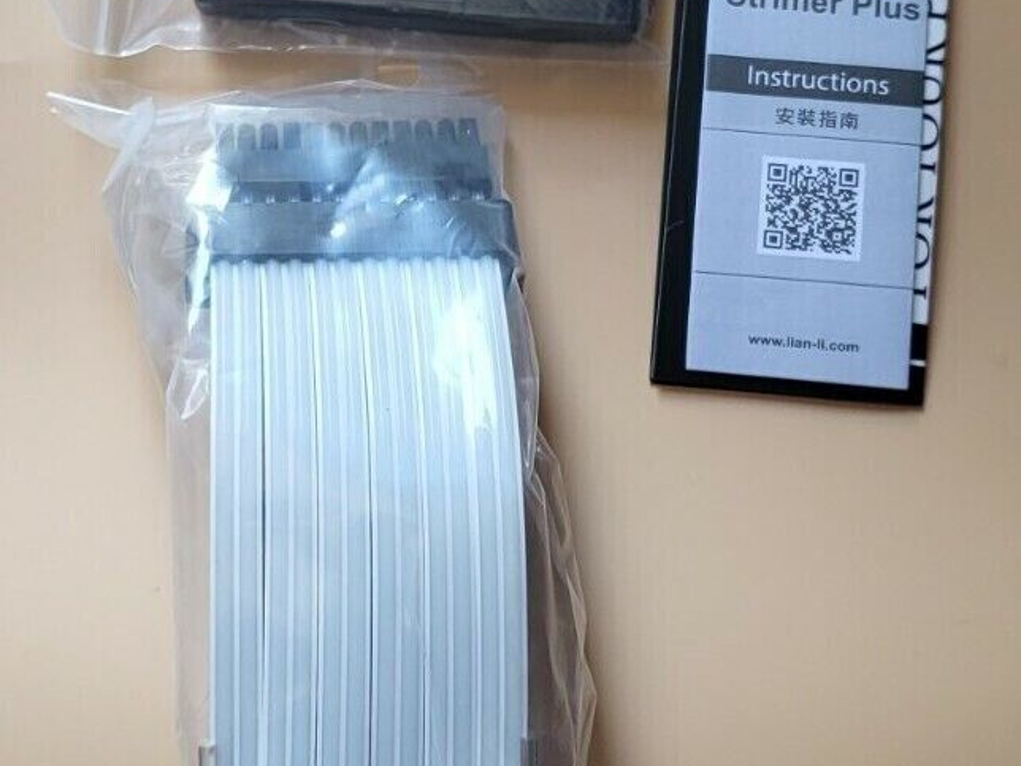 BRAND NEW LIAN LI STRIMER PLUS 24 Pins Addressable RGB Power Extension Cable