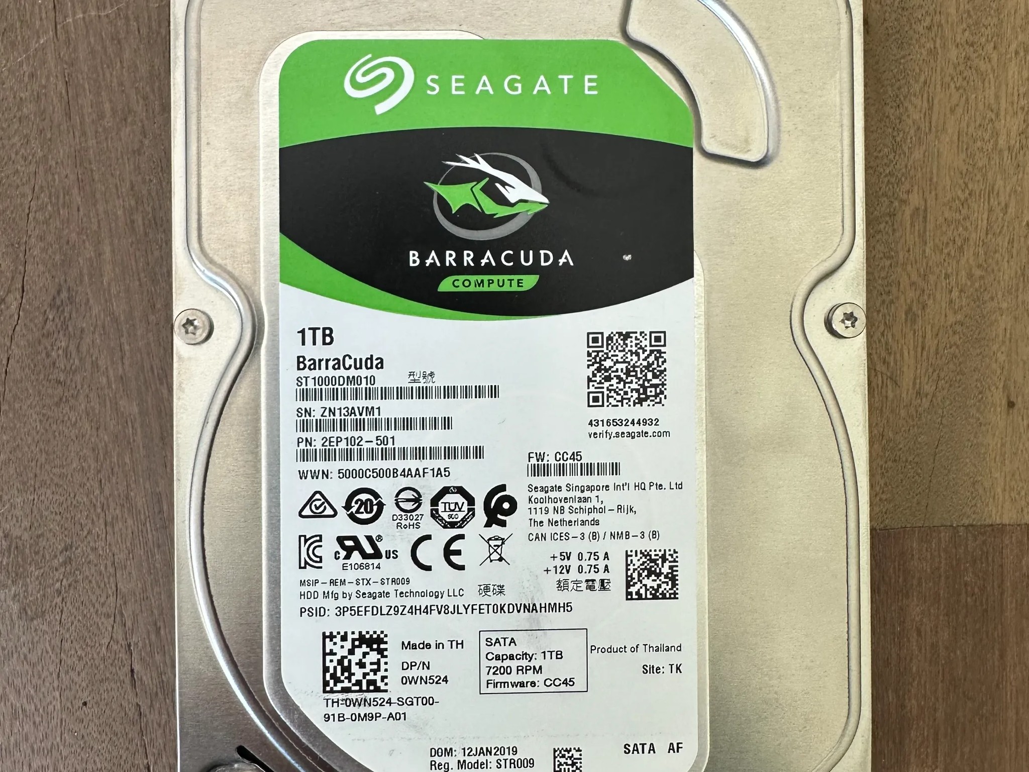 Seagate BarraCuda 1TB SATA III HDD + Dell Optiplex 3040 MT HDD Caddy