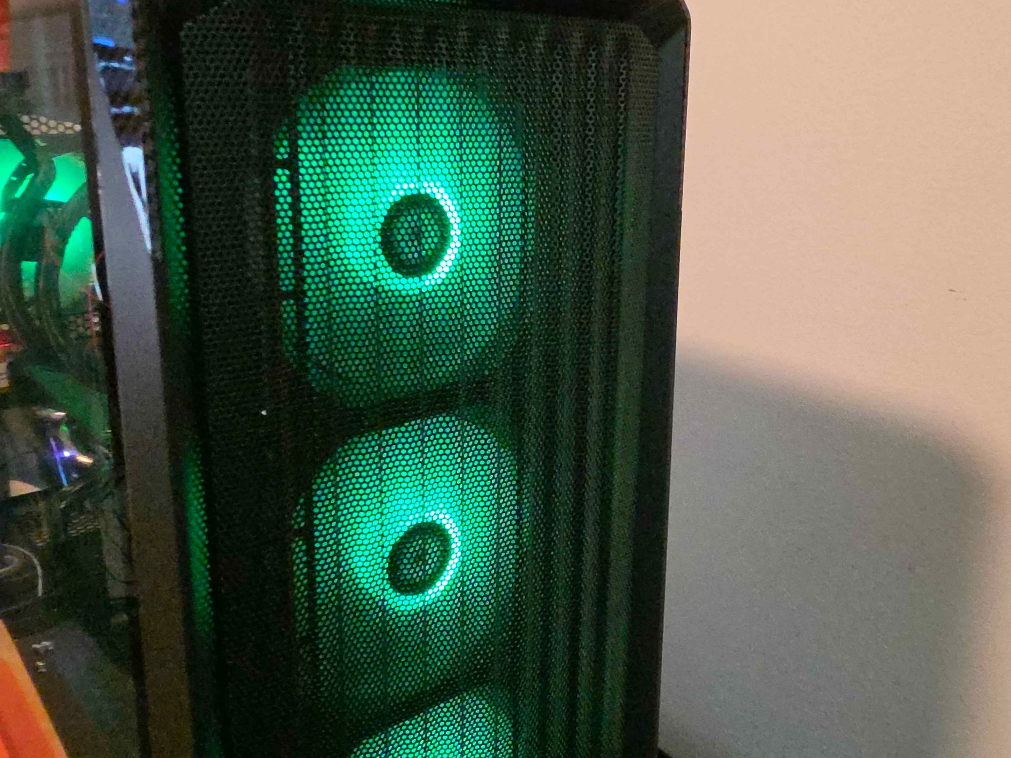 RTX 2060 Gaming PC | Intel i7-8700 | 16GB DDR4 | 500GB M.2 | 360mm ARGB Liquid Cooling