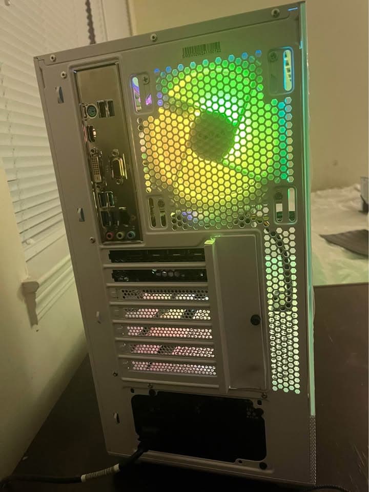 NEED GONE ASAP RTX 3070, Ryzen 7 (8 CORES 16 THREADS), 16GB RAM, 500GB NVME, WiFi,Gaming PC