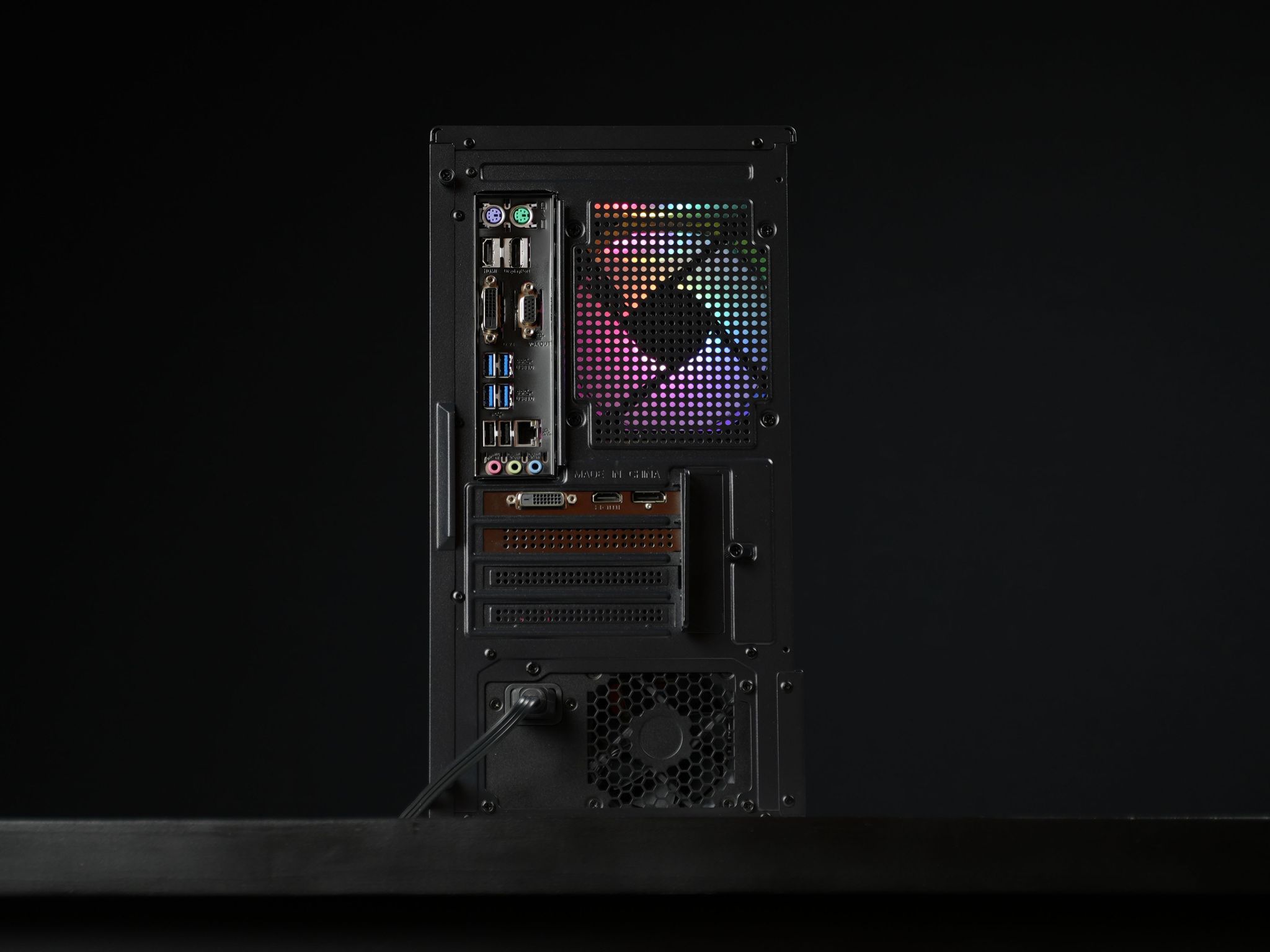 \ SF-03 / GTX 1660 Super Intel Core i7 7700 16GB .9TB Windows 11 1080P/1440P Gaming PC Powerhouse