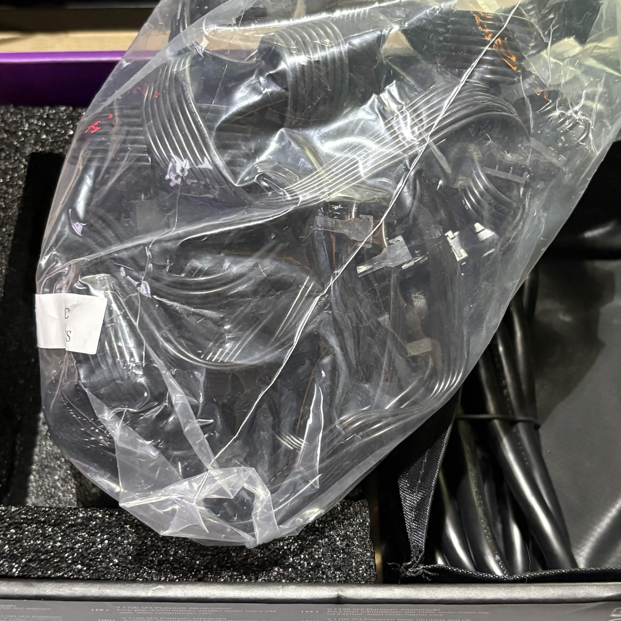 Cooler Master V1100 SFX Platinum 1100W ATX 3.0 PCIe 5.0 Fully Modular PSU Complete