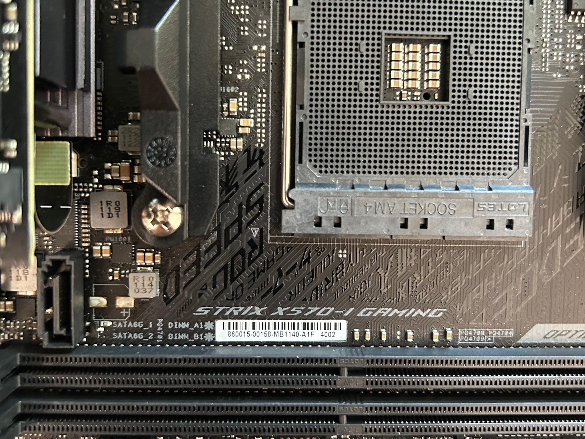 ASUS ROG Strix X570-I Gaming AM4 AMD X570 Mini ITX AMD Motherboard