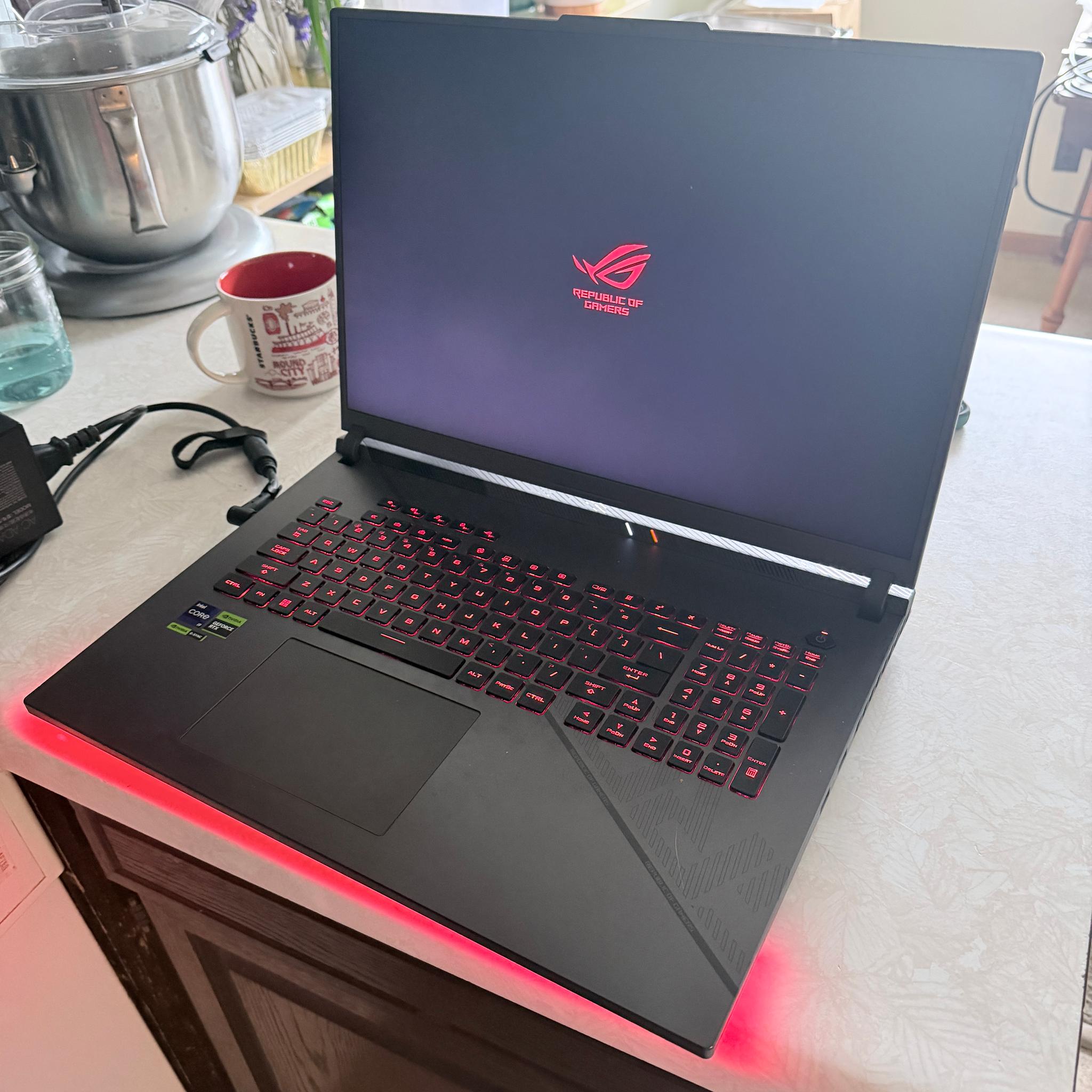 4080, 14900HX ROG STRIX G18, 32GB RAM, 2TB NVME