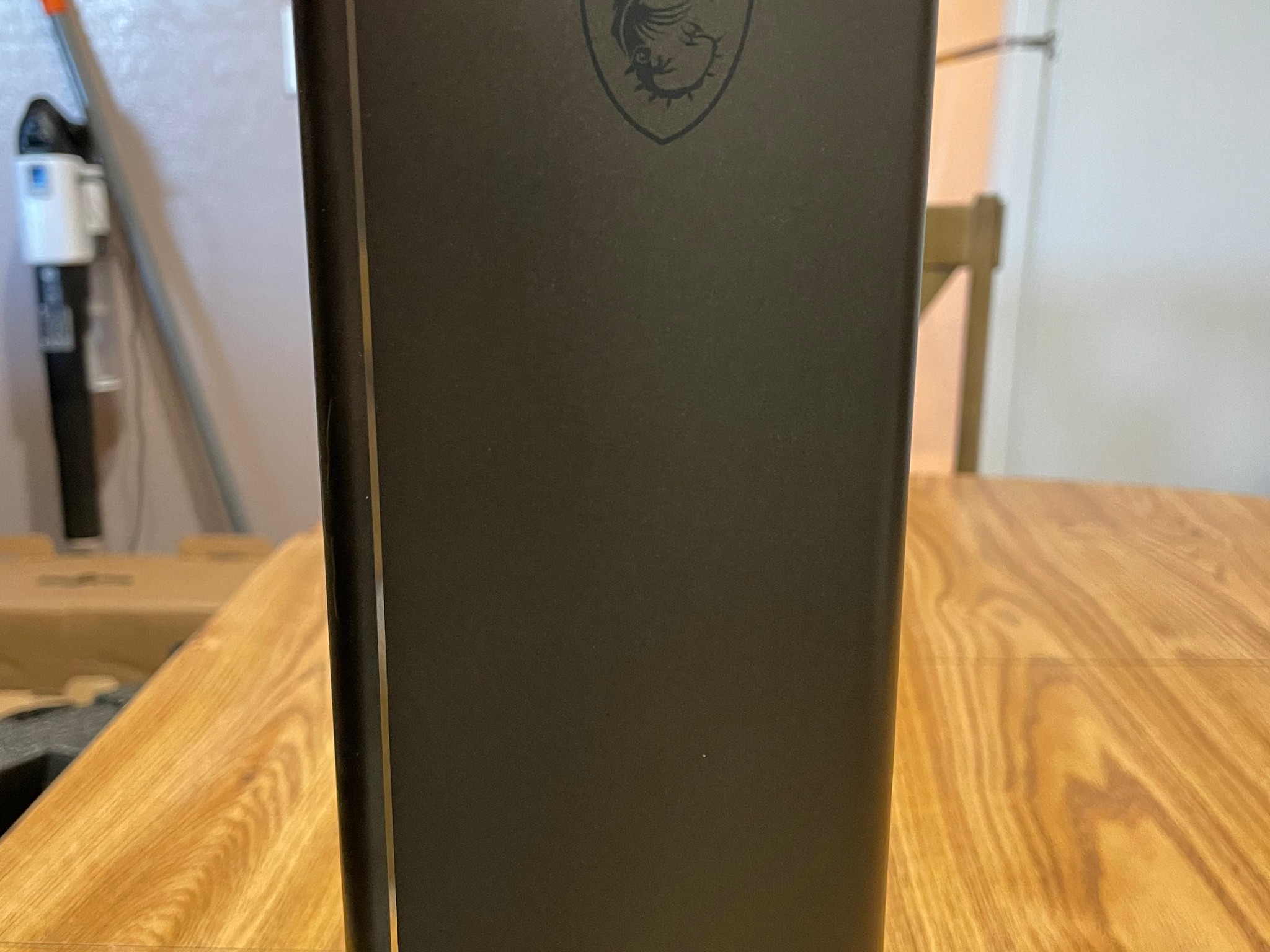 MSI Creator P100X 12700F - 7900 GRE- 32gb Ram - 2tb SSD - 2tb HDD