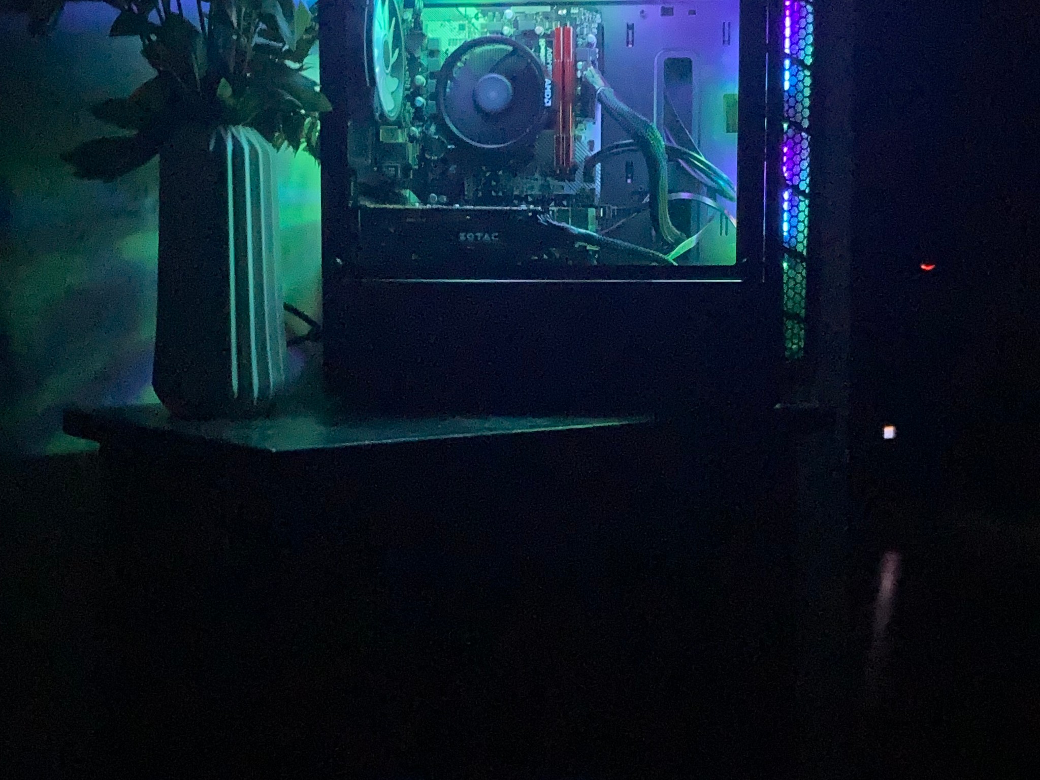 High-Performance Gaming PC – Ryzen 7 + GTX 1070 | 16GB RAM | RGB Setup