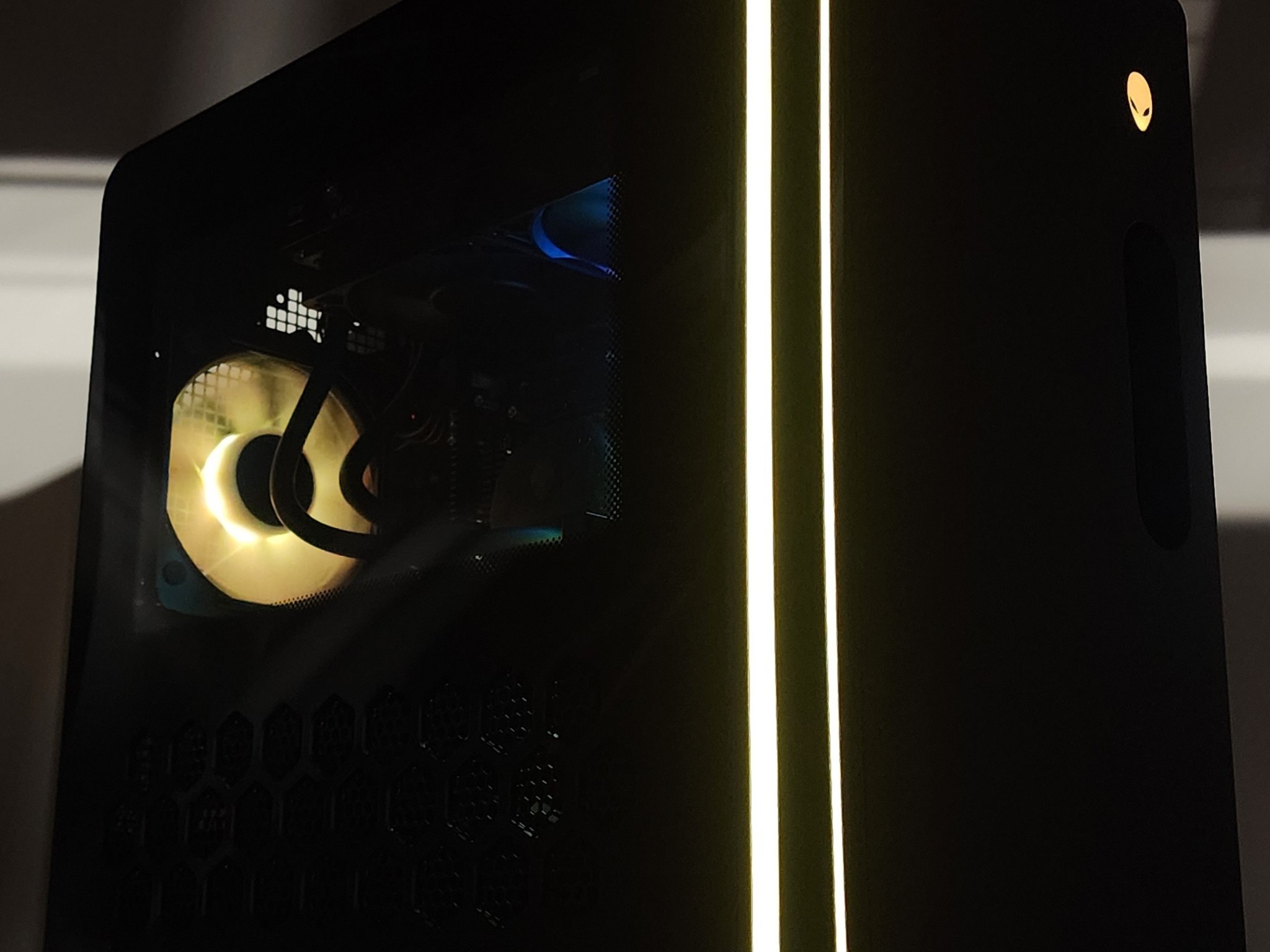 Gaming PC i9-14900KF 32GB RAM 1TB SSD RTX 4080 16GB Windows 11 PC