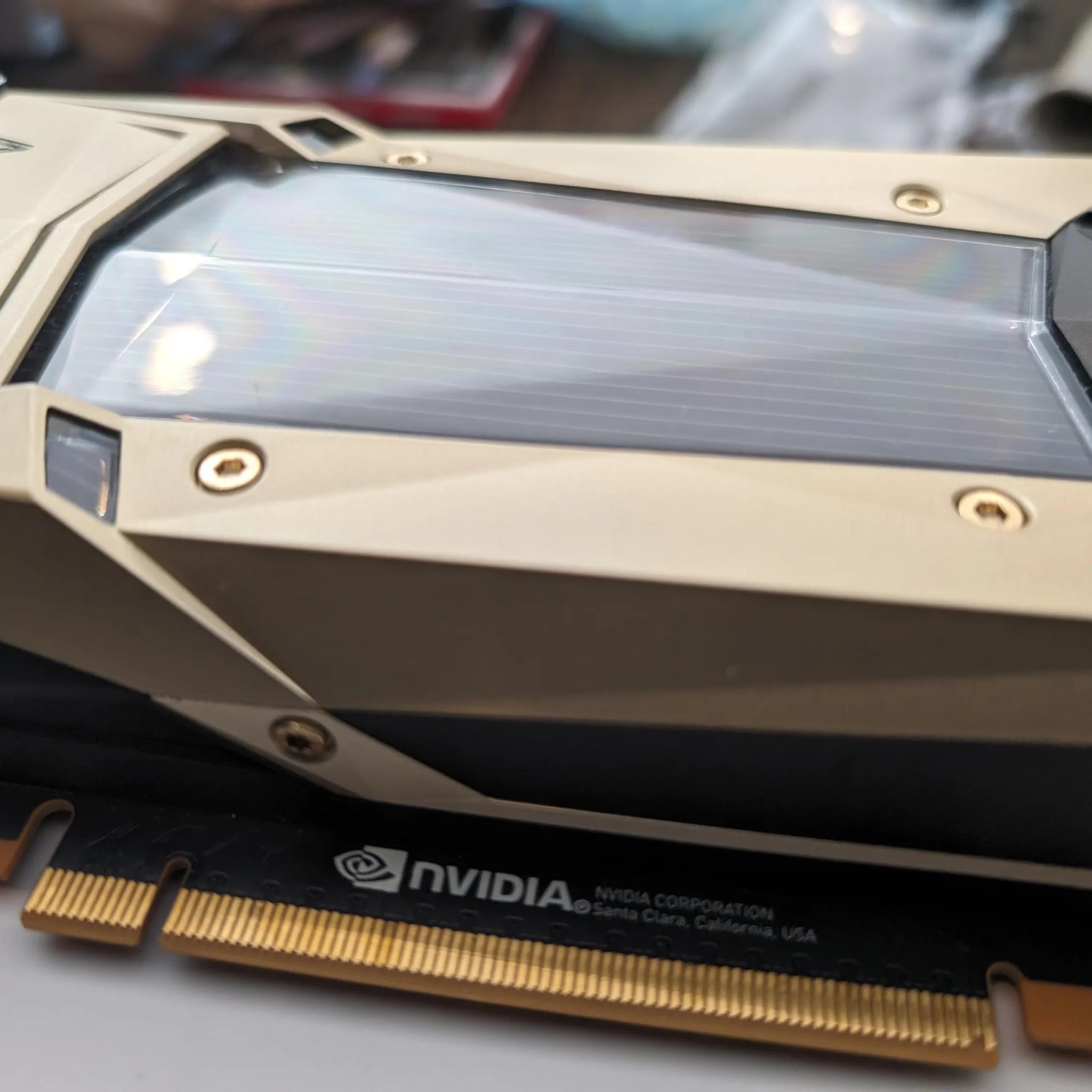 NVIDIA TITAN V Volta 12GB HBM2 GPU Video/Graphics Card