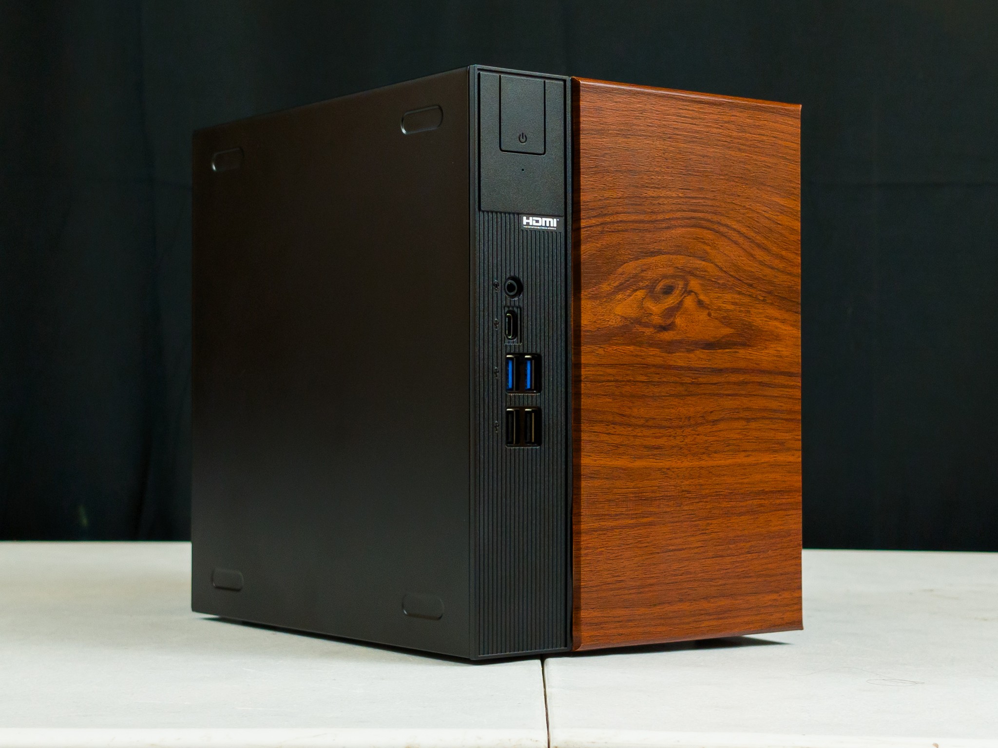 🟧🖤 RTX 4060 / Ryzen 7 3700X / 32GB Mini PC 🖤🟧