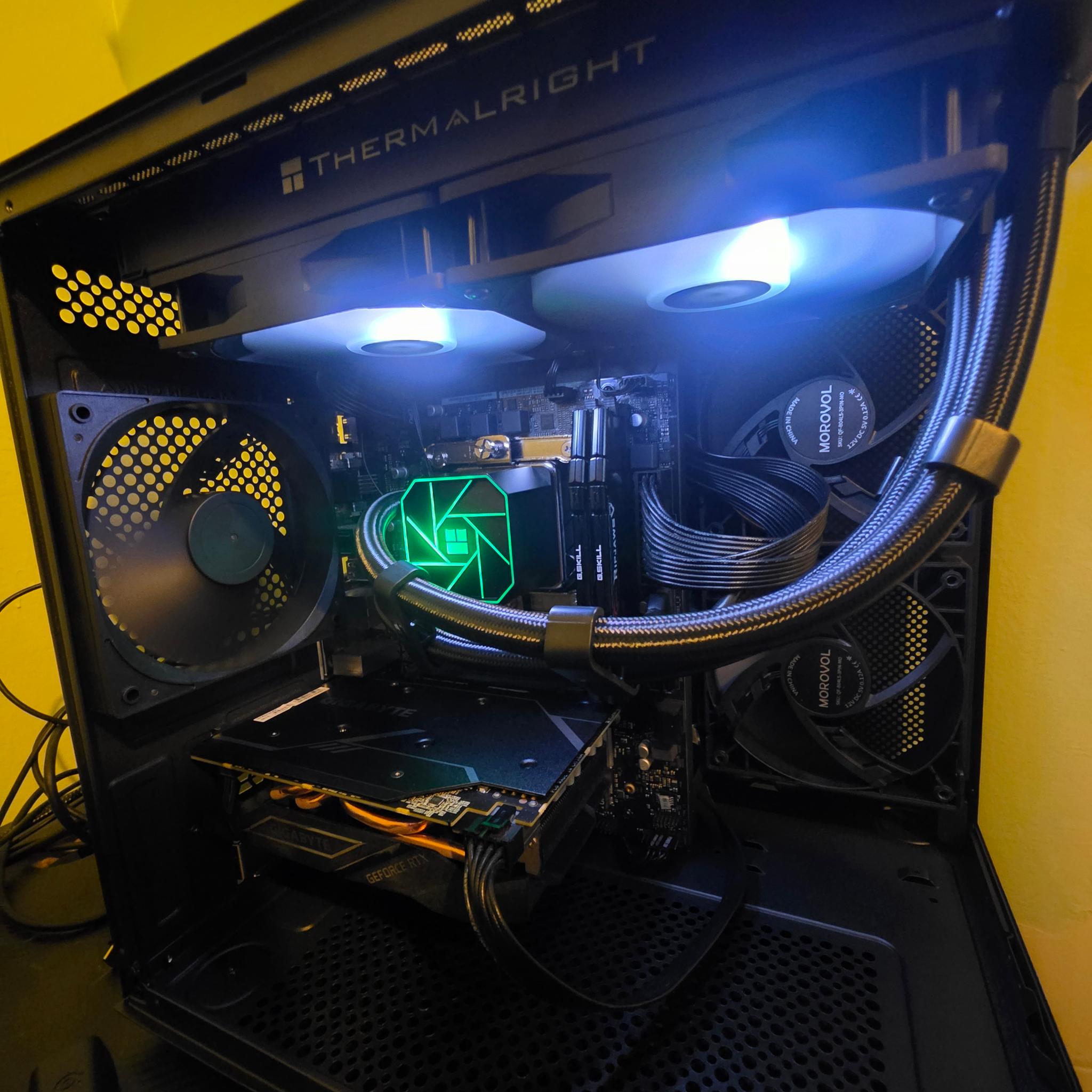 GeForce RTX 2070 Custom Gaming PC - Core i7-11700KF